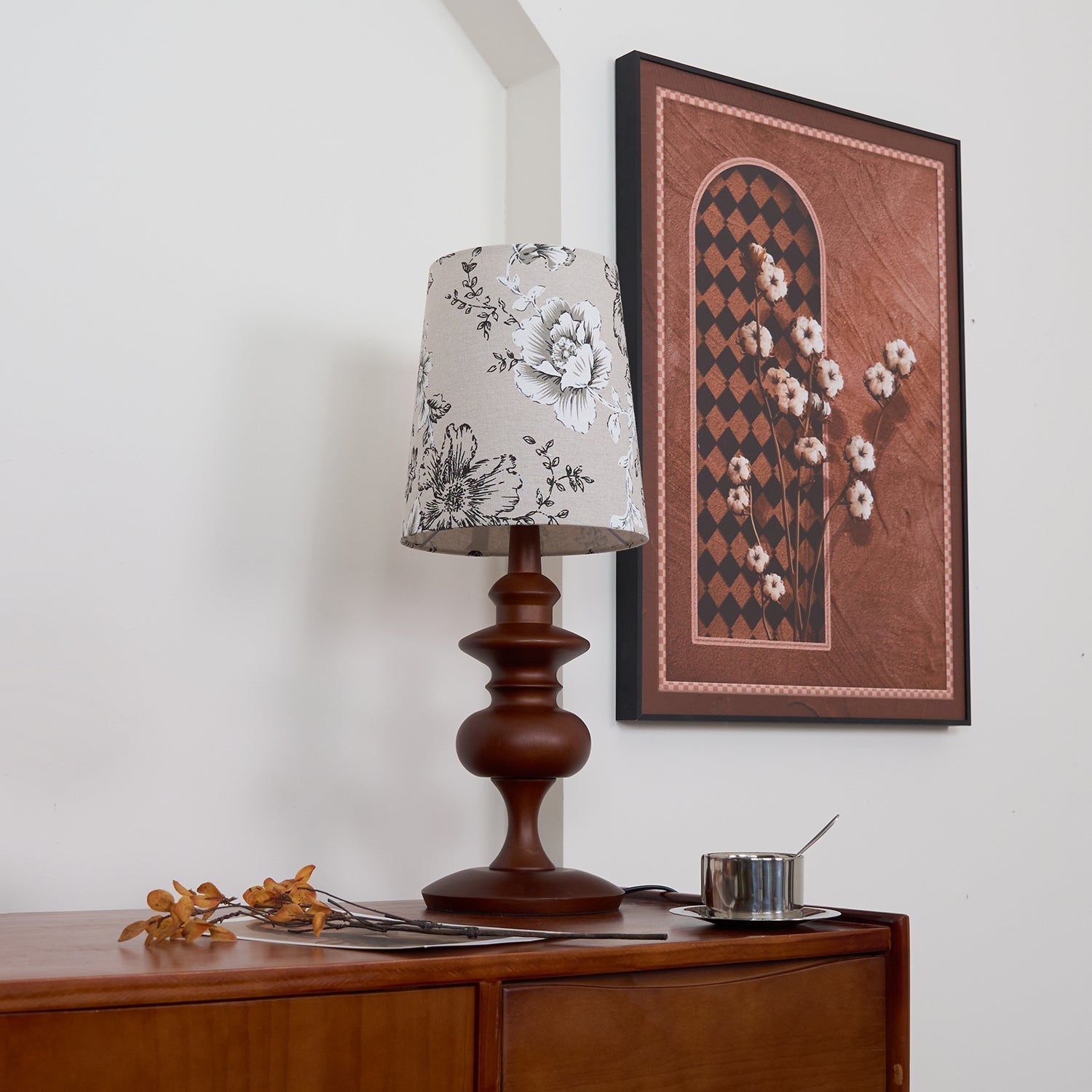 Eloise Table Lamp