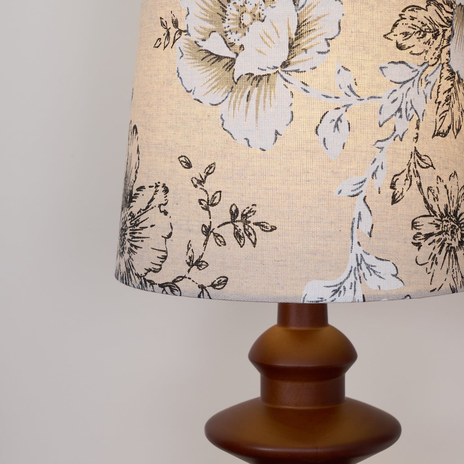 Eloise Table Lamp