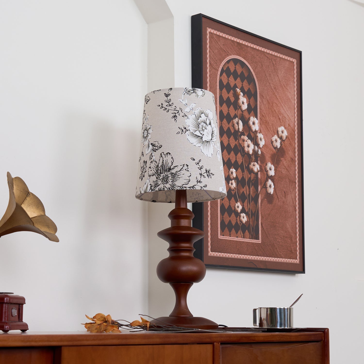 Eloise Table Lamp