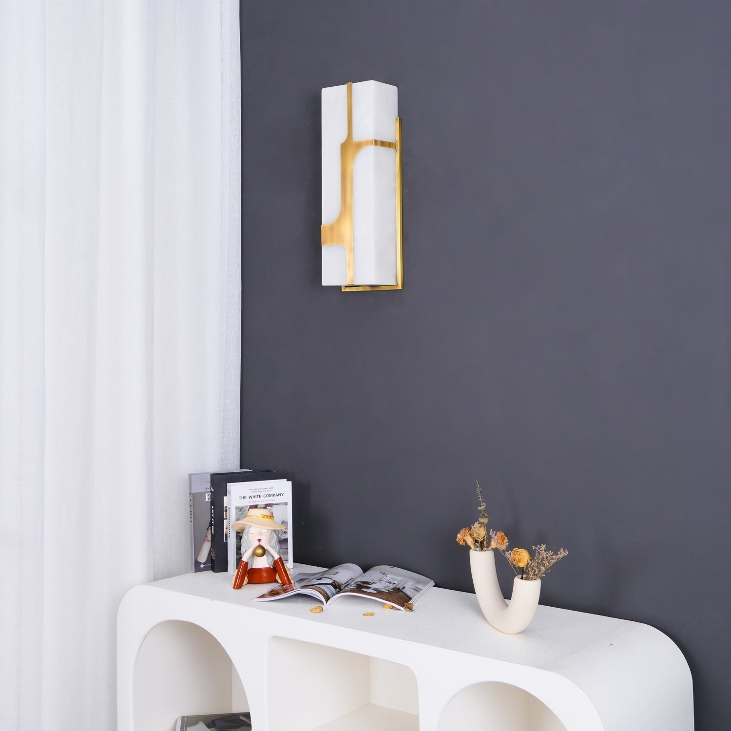 Ariel Wall Lamp Alabaster & Brass Elegance