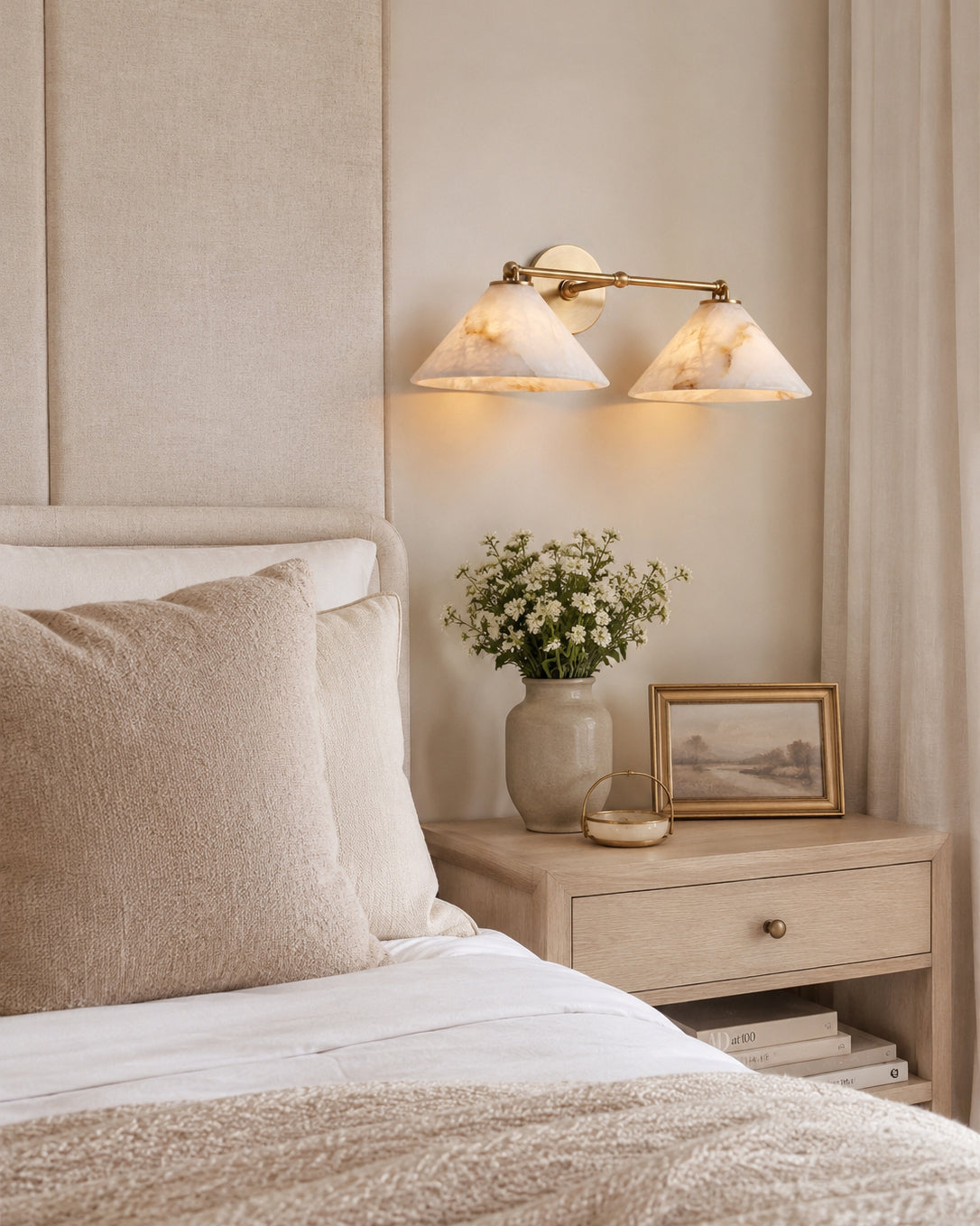 Claudia Wall Light