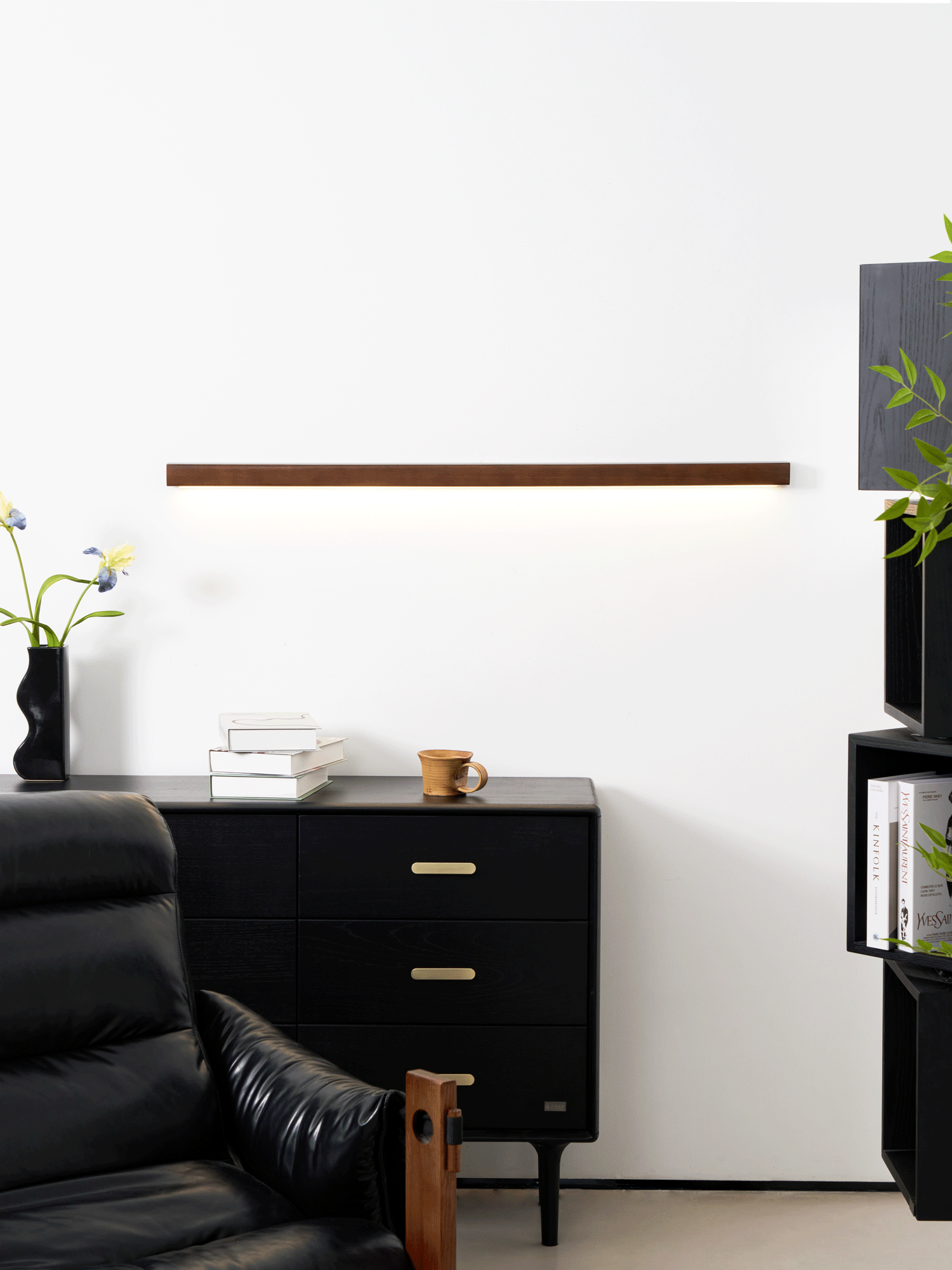 Lustra Wall Light Wood Linear Minimalist LED-Neutral Decor