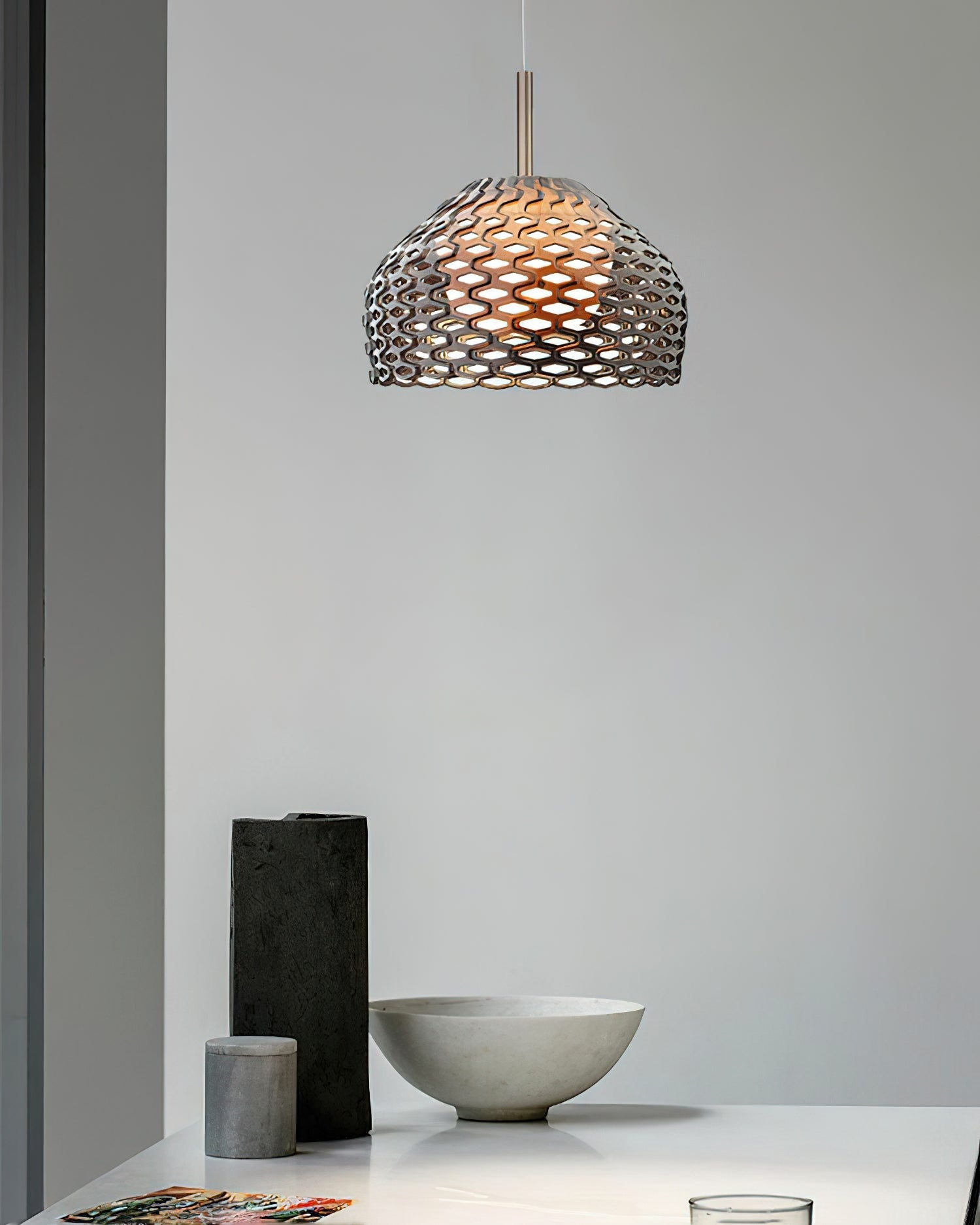 Ilsolion Individual Creativity Plastic Pendant Lamp-Neutral Decor