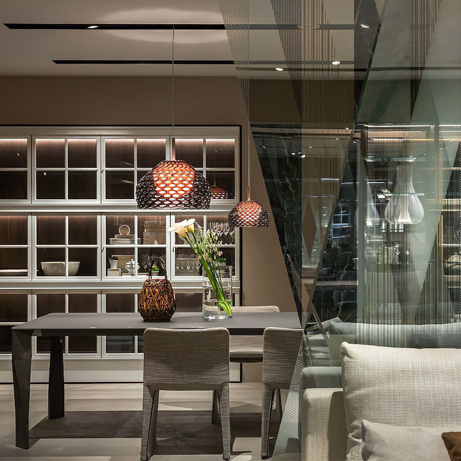 Ilsolion Individual Creativity Plastic Pendant Lamp-Neutral Decor