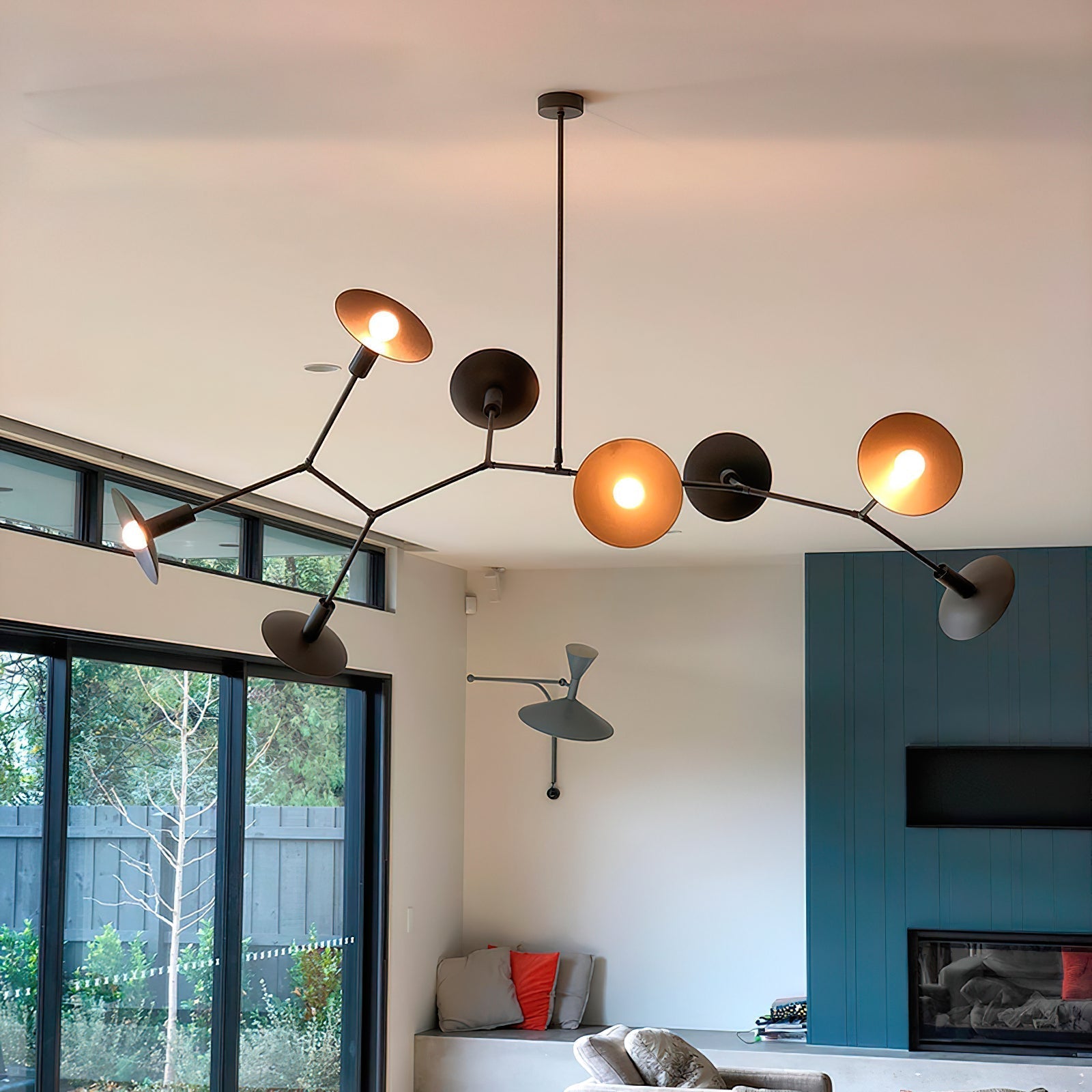 Tinduvyo Modern Minimalist Metal Glass Chandelier