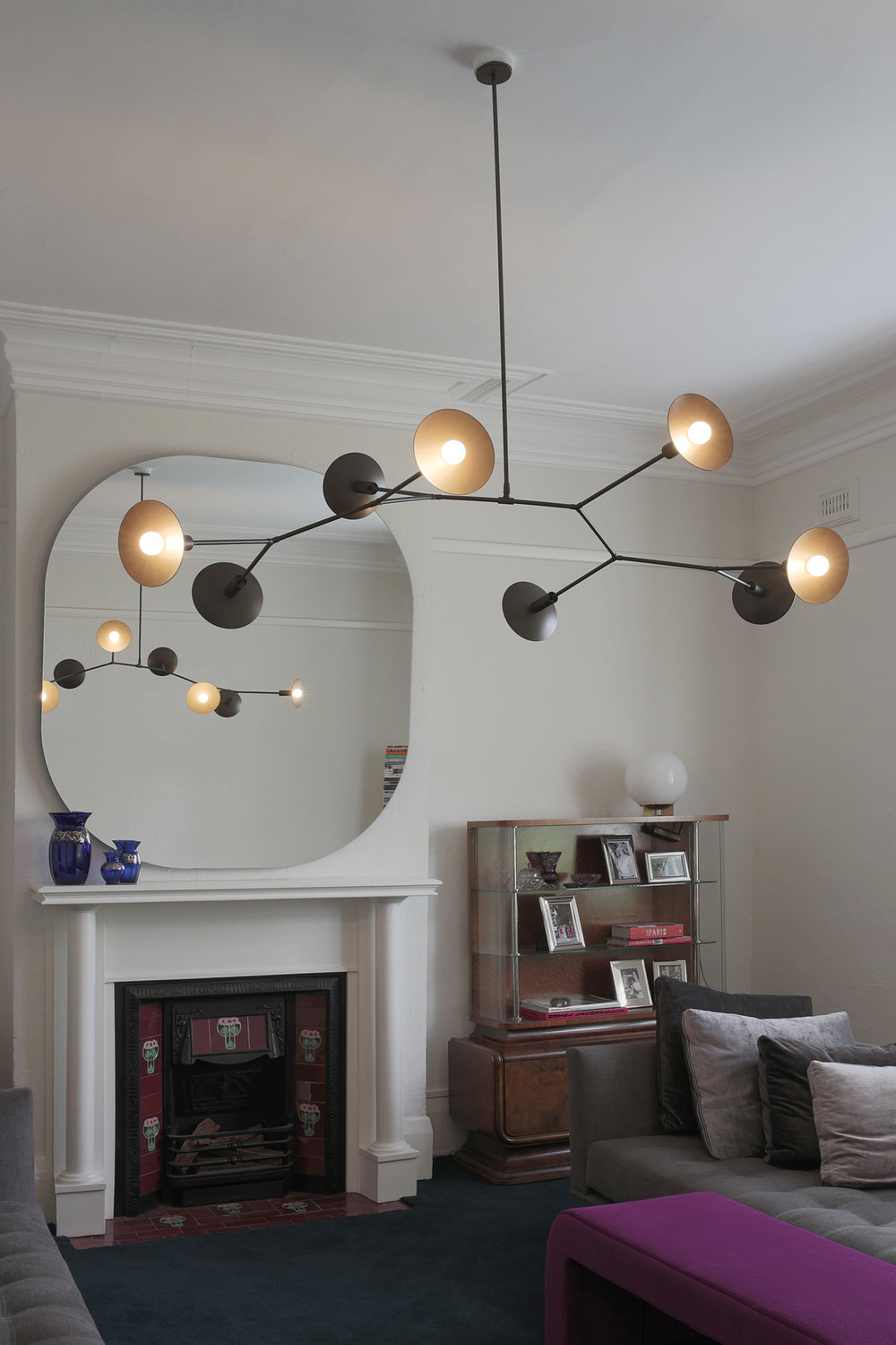 Tinduvyo Modern Minimalist Metal Glass Chandelier