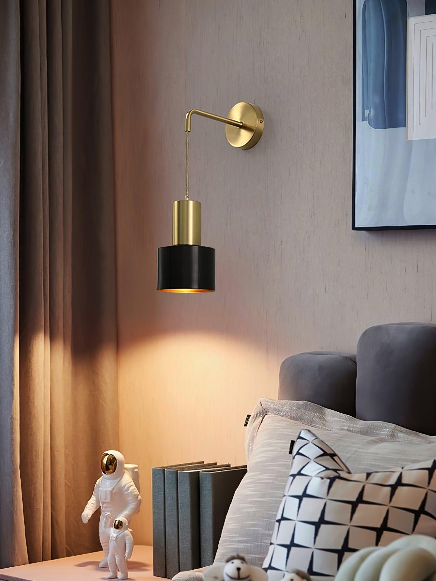 Alvina Modern Minimalist Brass Wall Light-Neutral Decor