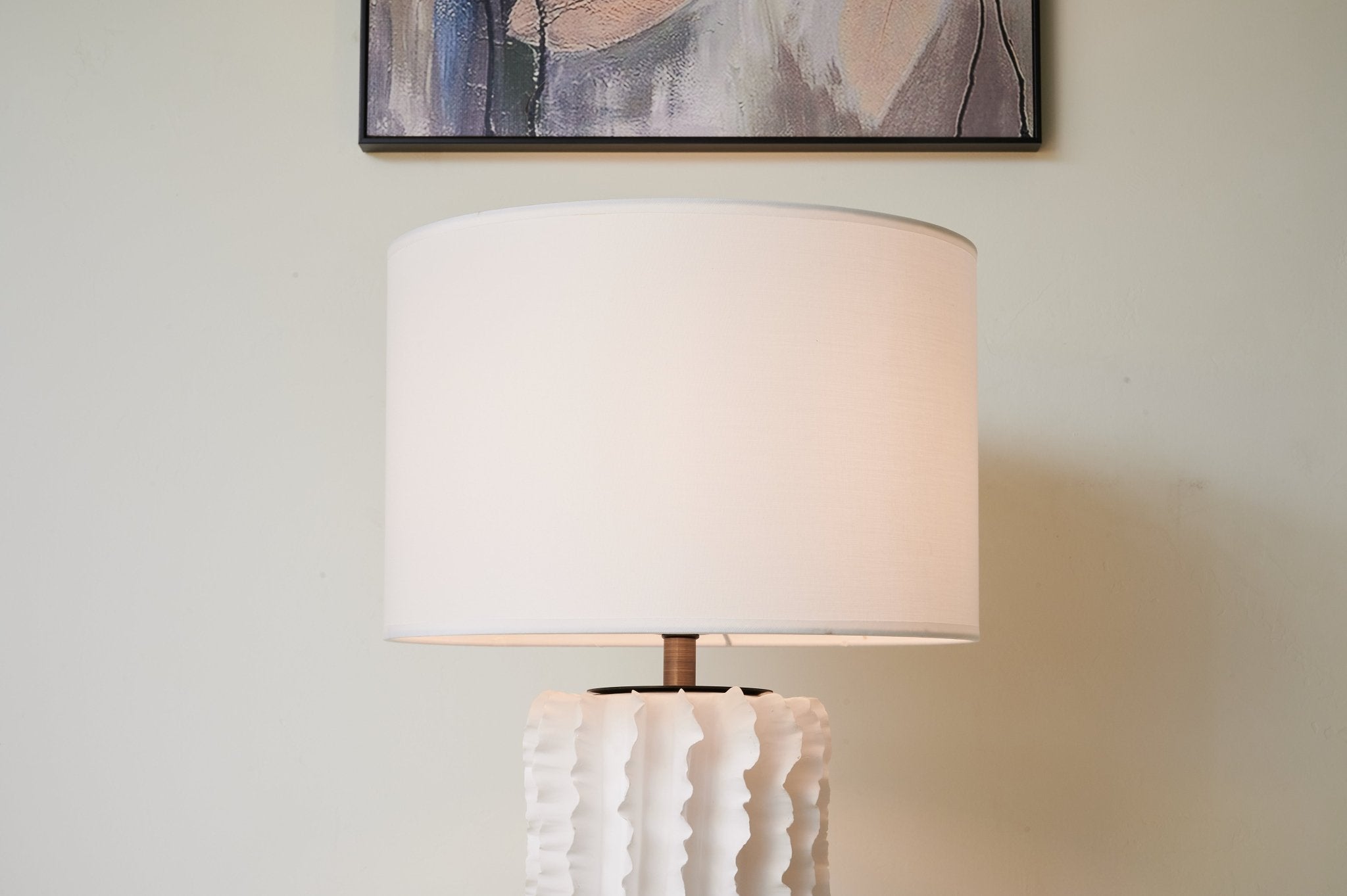 Evelyn Minimalist Ceramics Table Lamp-Neutral Decor