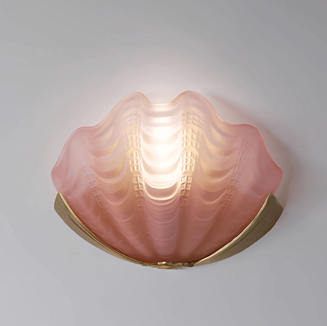 Nico Art Deco Glass Scallop Wall Light-Neutral Decor