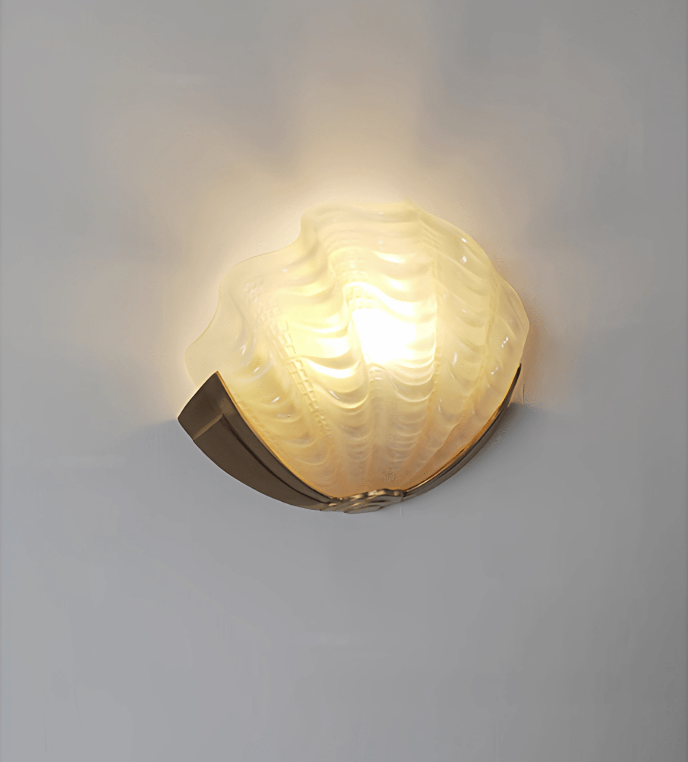 Nico Art Deco Glass Scallop Wall Light-Neutral Decor