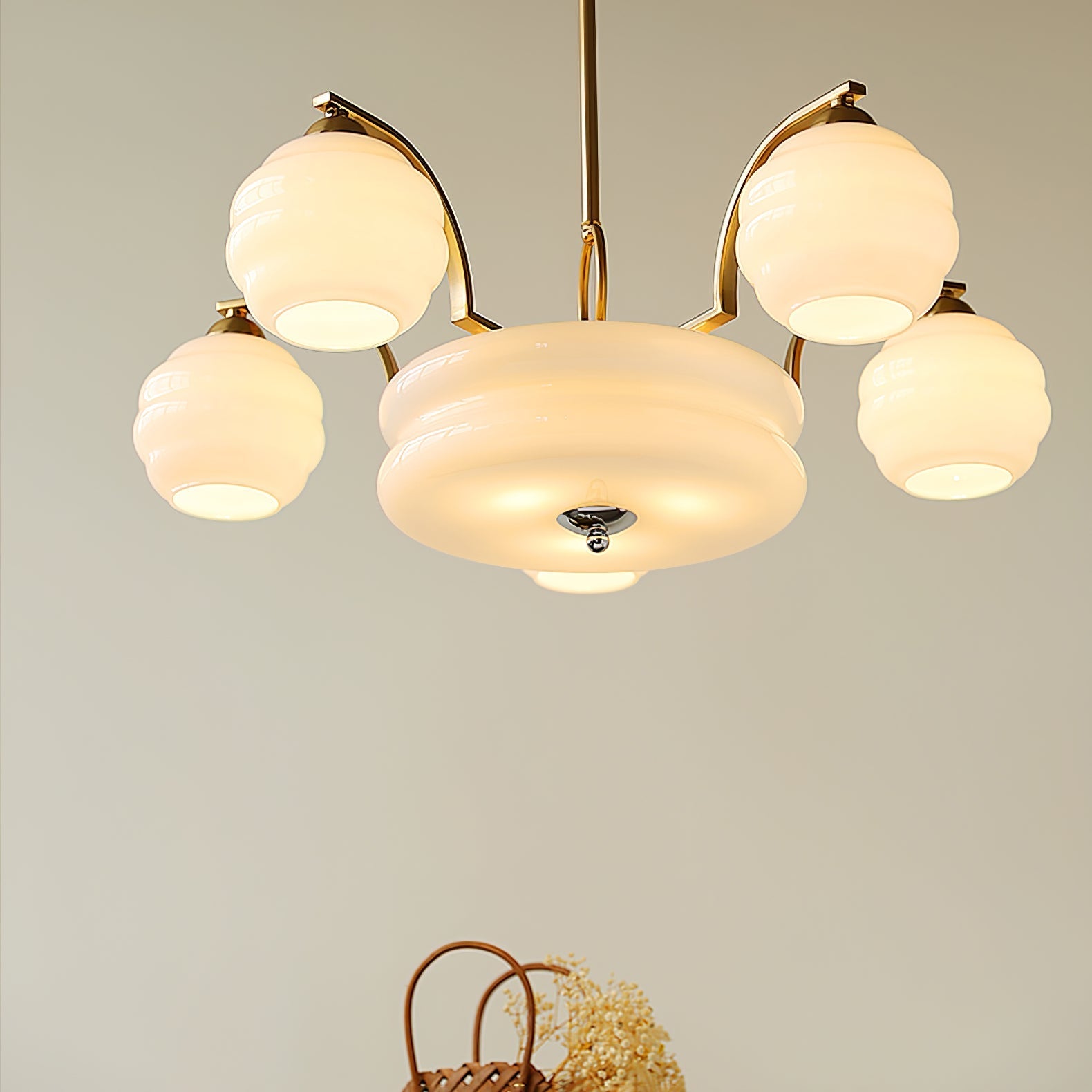 Lustra Chandelier Art Deco Vintage Gold Glass Shades-Neutral Decor
