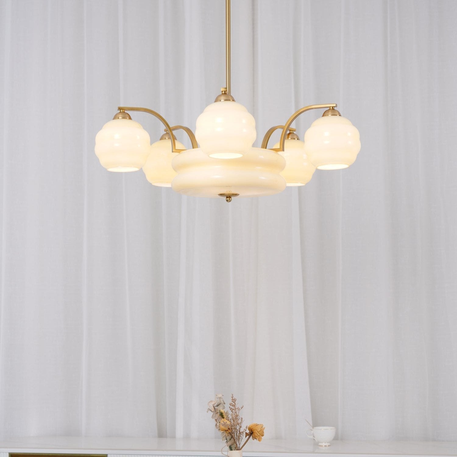 Lustra Chandelier Art Deco Vintage Gold Glass Shades-Neutral Decor