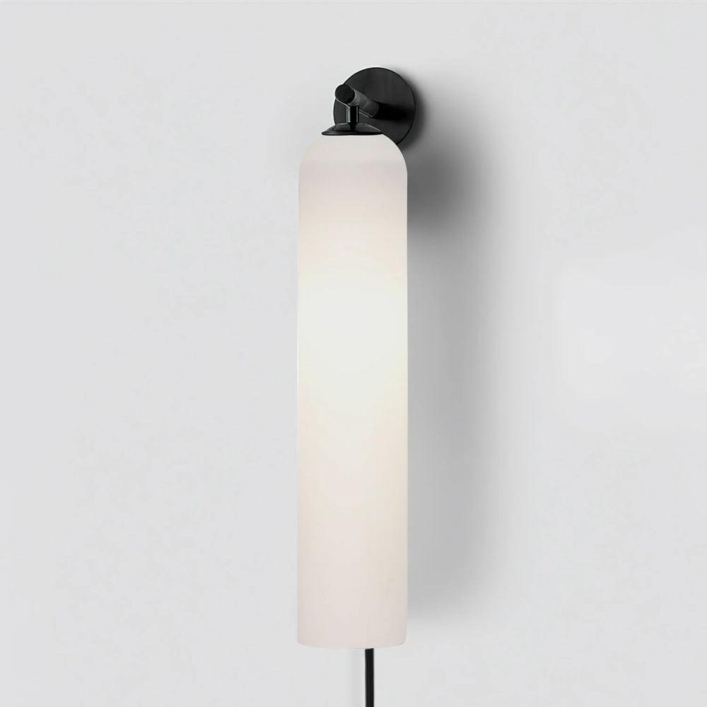 Art Glass Plug-In Sconce-Neutral Decor