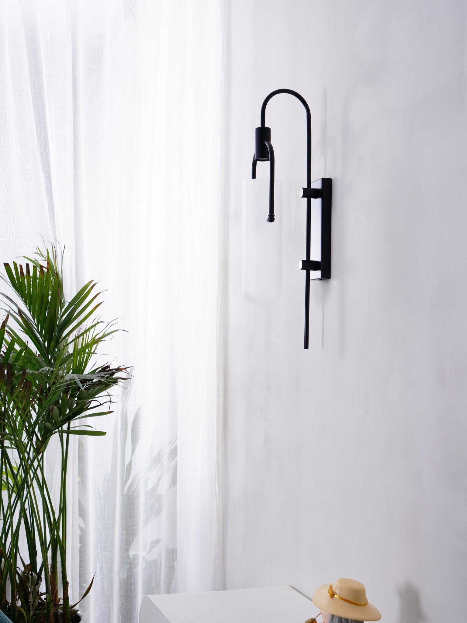 Lustra Wall Lamp Arc Glass Modern-Neutral Decor
