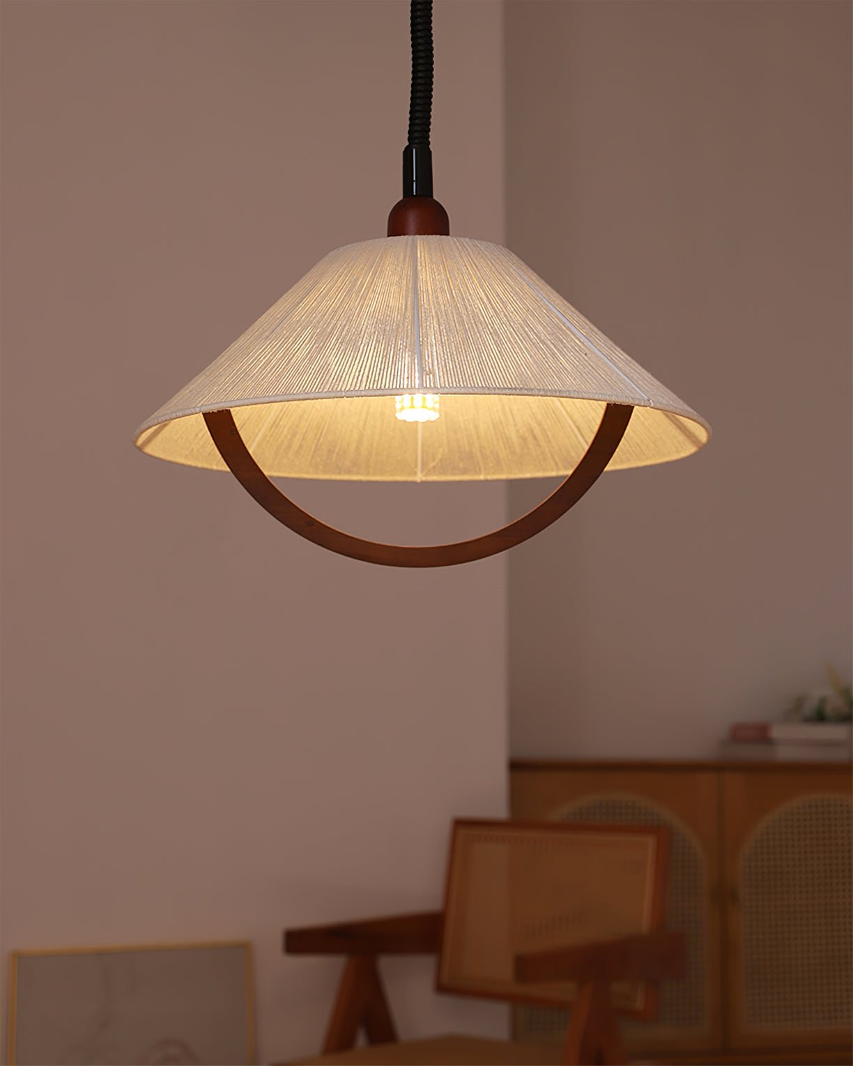 Syraeen Premium Nordic Art Wood Pendant Lamp-Neutral Decor