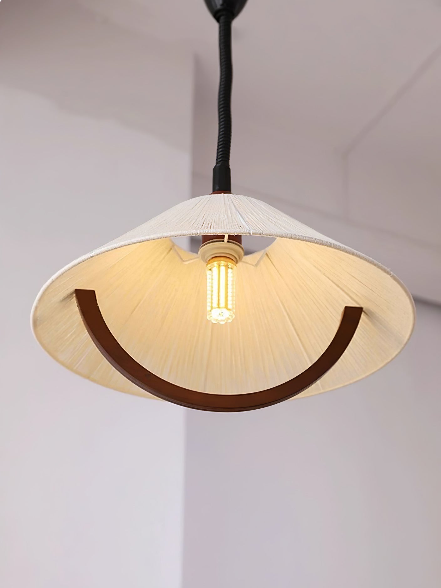 Syraeen Premium Nordic Art Wood Pendant Lamp-Neutral Decor