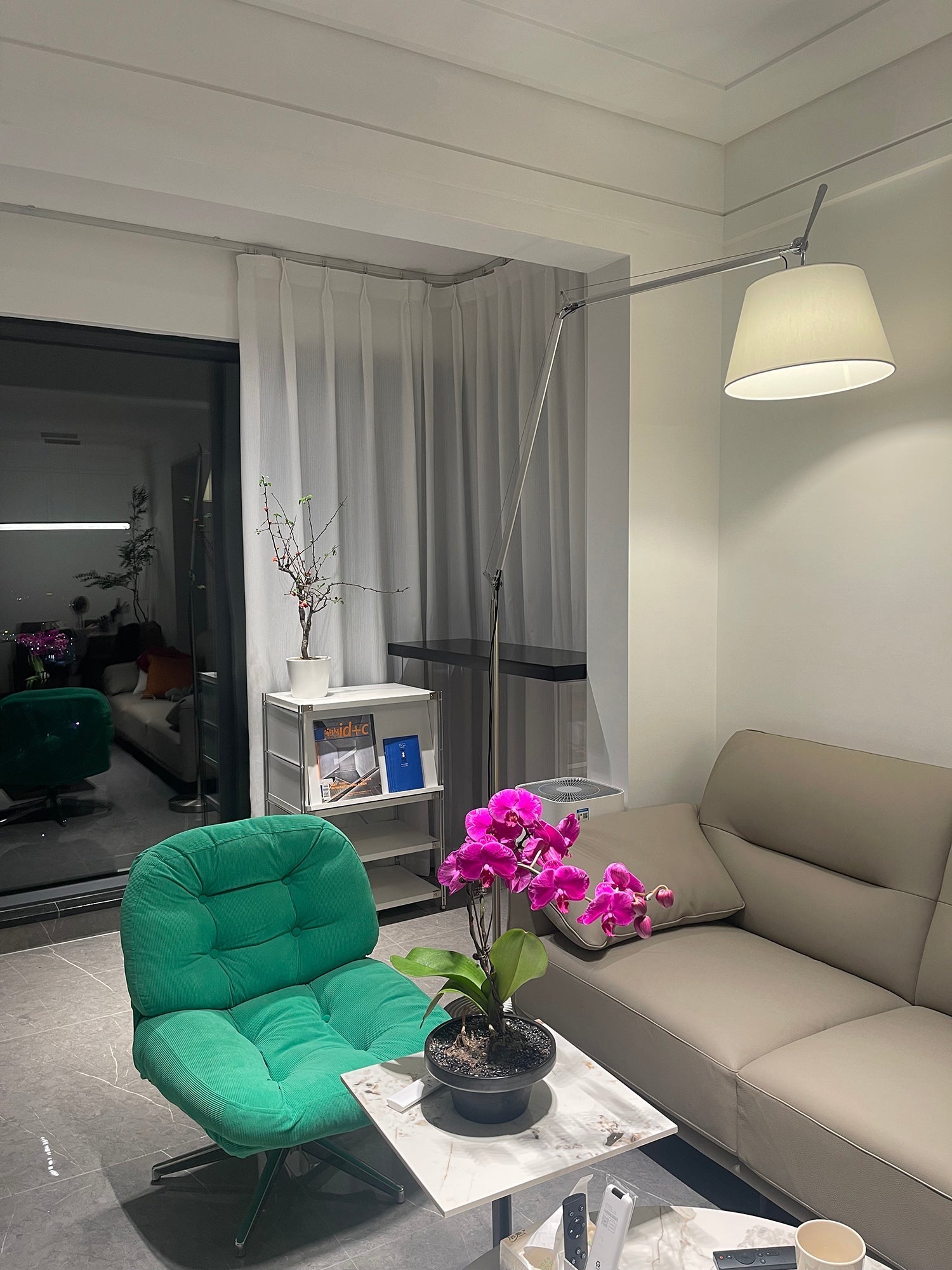 Costanza Floor Lamp in a spacious open-plan living area.