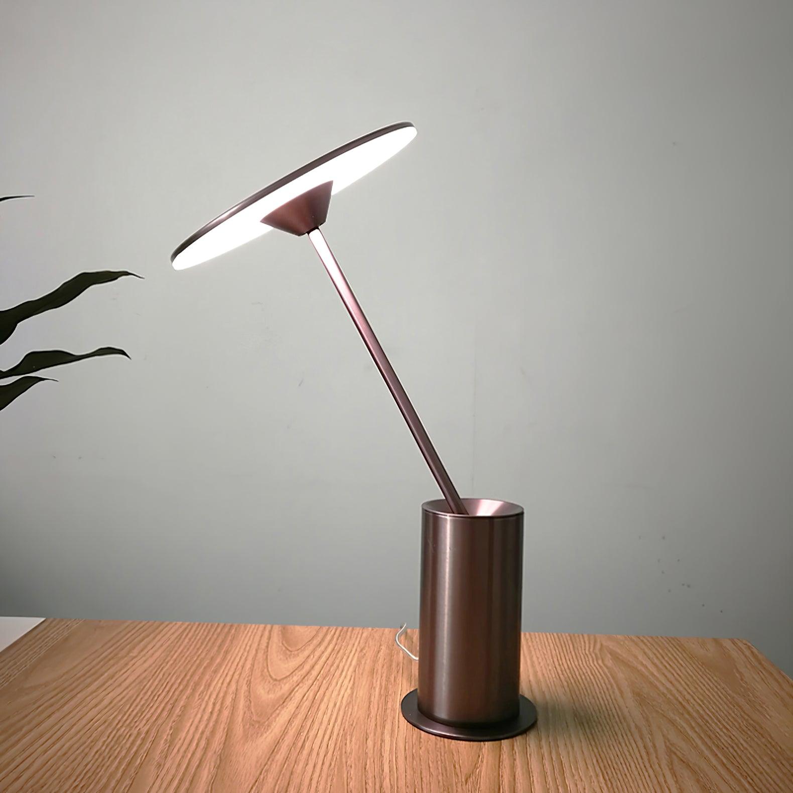 Pith Steel Minimalist Table Lamp-Neutral Decor
