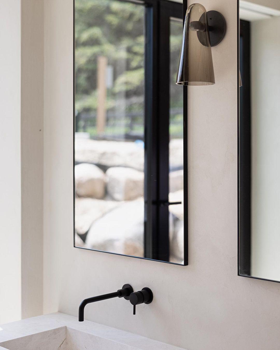 Conical Glass Wall Lamp-Neutral Decor