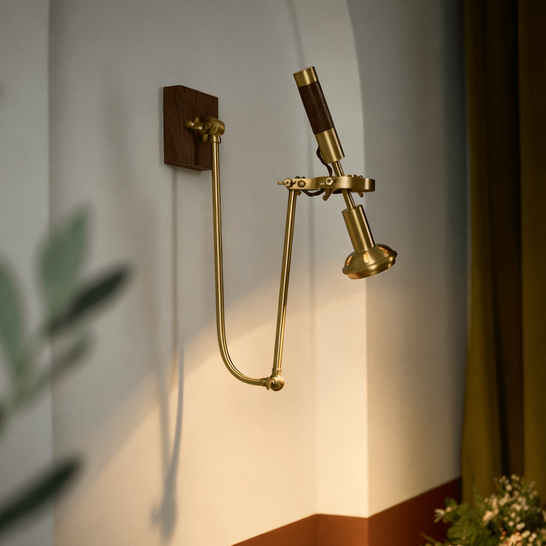 Nisryn Wall Light-Neutral Decor