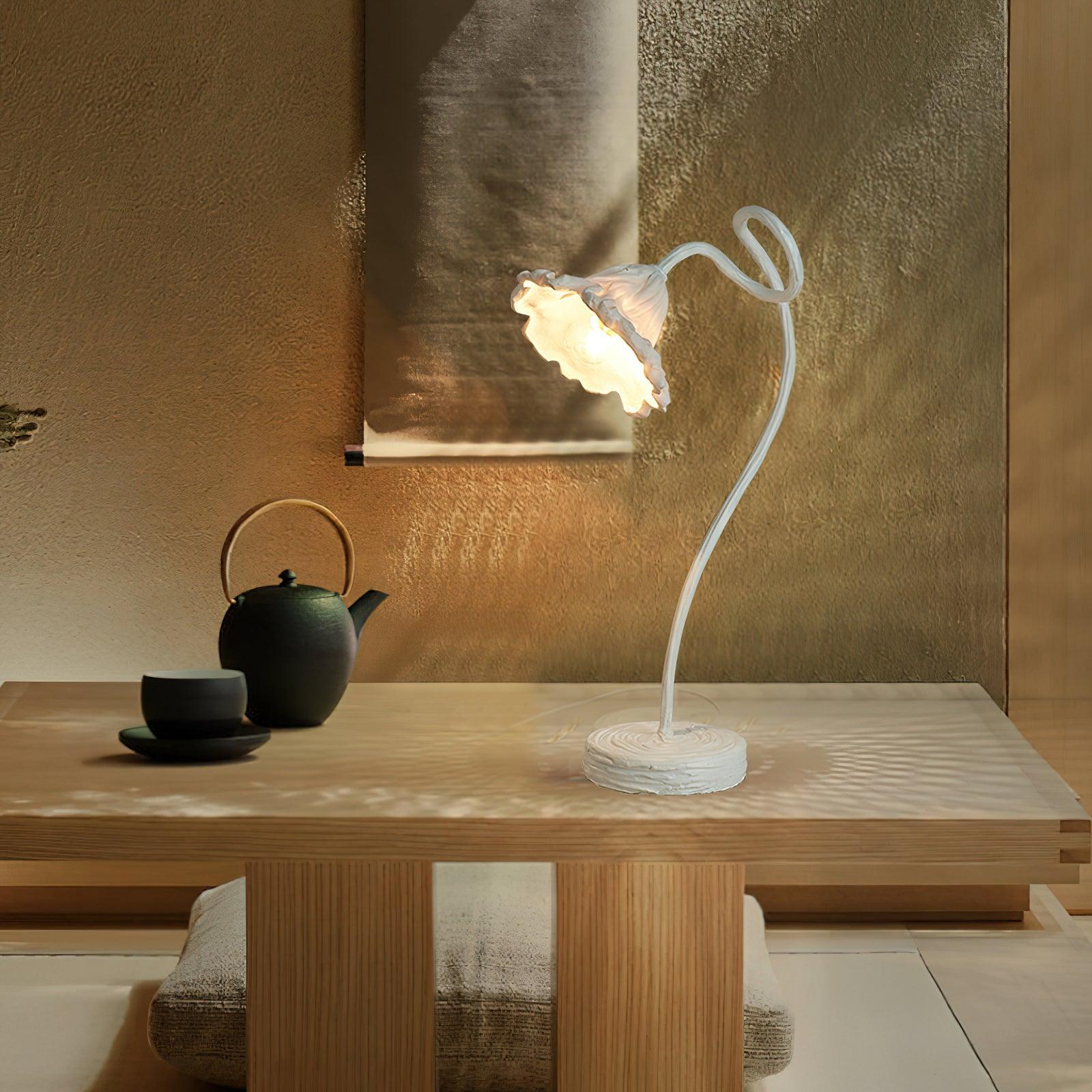 Nexo Resin Table Lamp-Neutral Decor