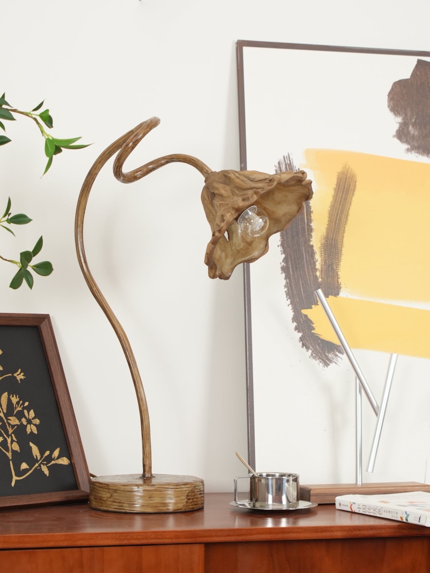 Nexo Resin Table Lamp-Neutral Decor