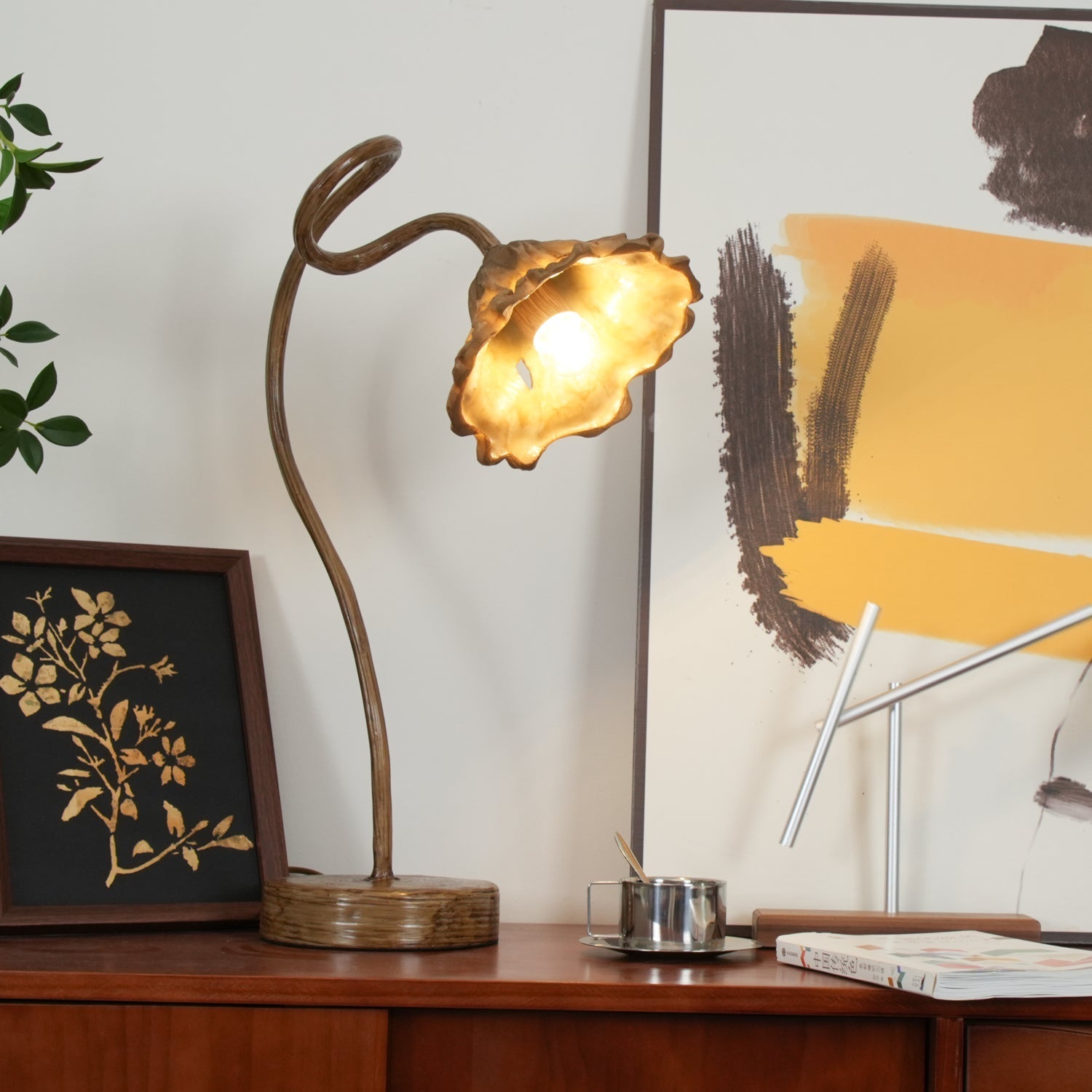 Nexo Resin Table Lamp-Neutral Decor