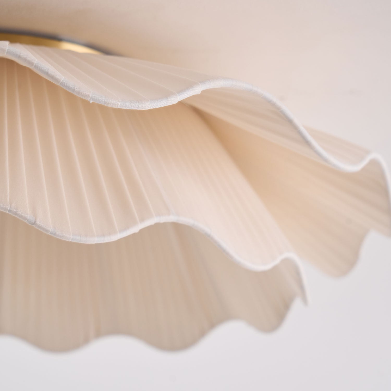 Mylirira Premium Elegance Wave Brass Fabric Ceiling Lamp-Neutral Decor