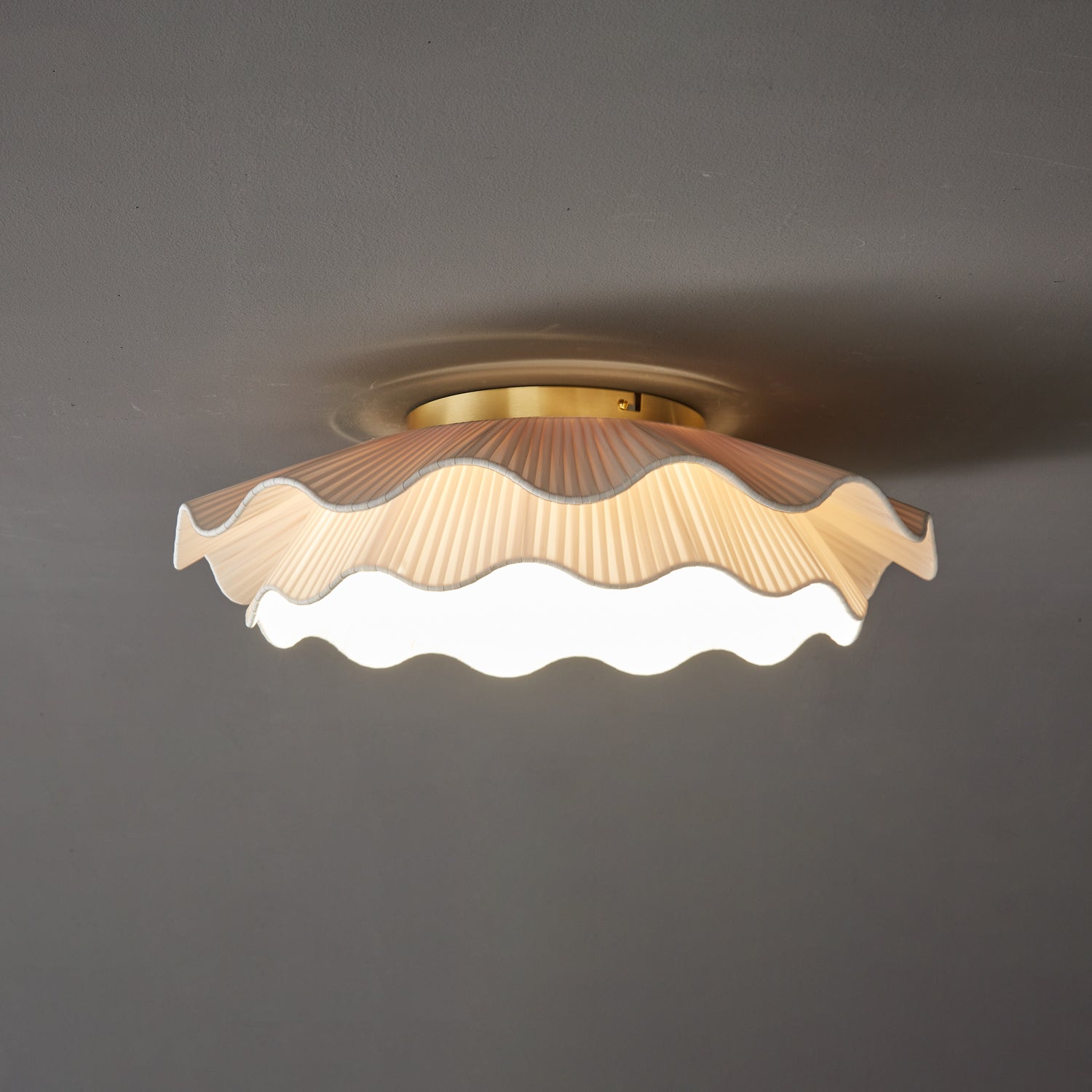 Mylirira Premium Elegance Wave Brass Fabric Ceiling Lamp-Neutral Decor
