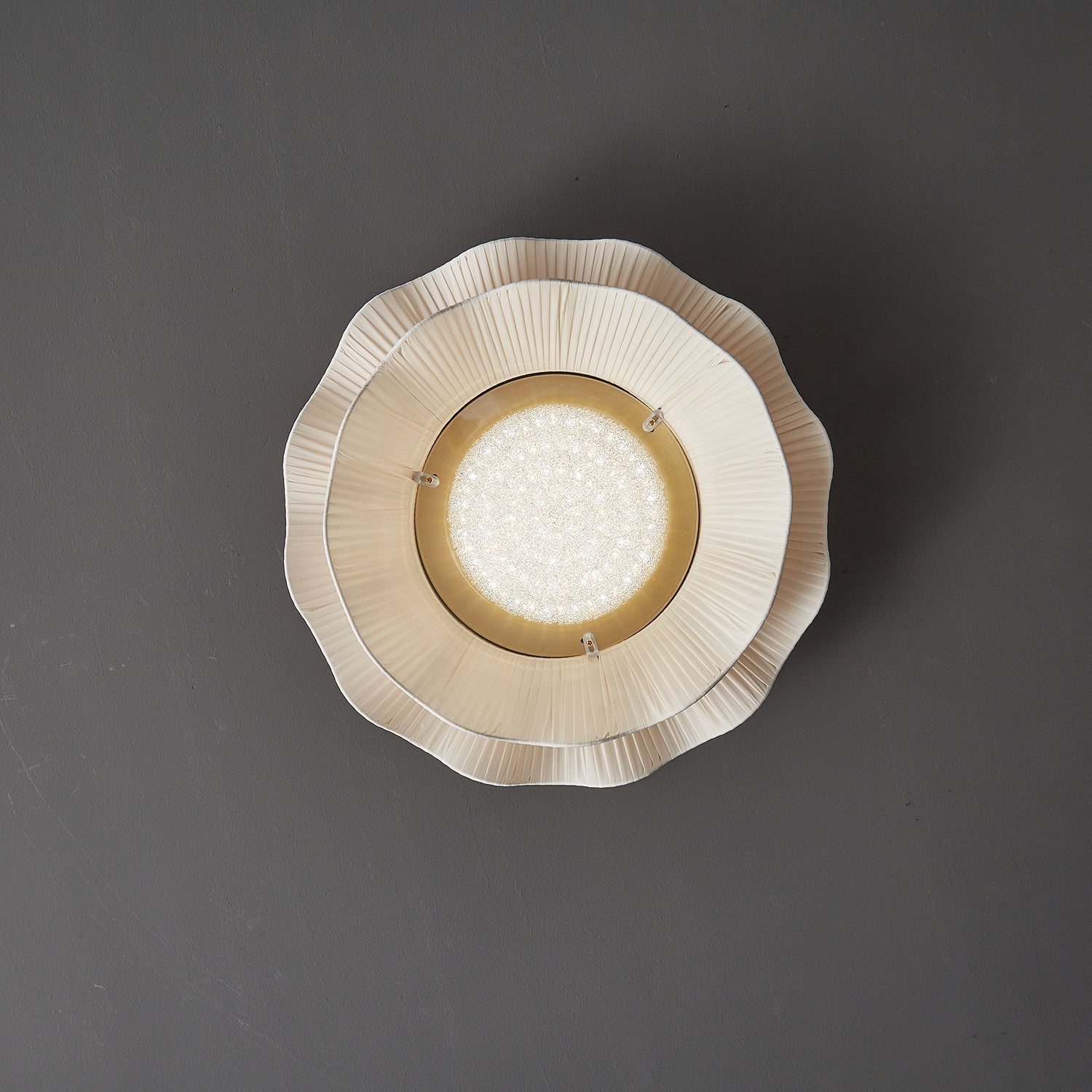 Mylirira Premium Elegance Wave Brass Fabric Ceiling Lamp-Neutral Decor