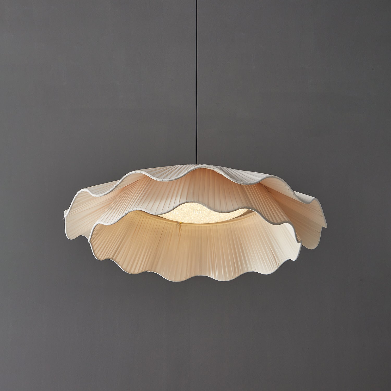 Ellorel Elegance Wave Brass Fabric Pendant Lamp-Neutral Decor