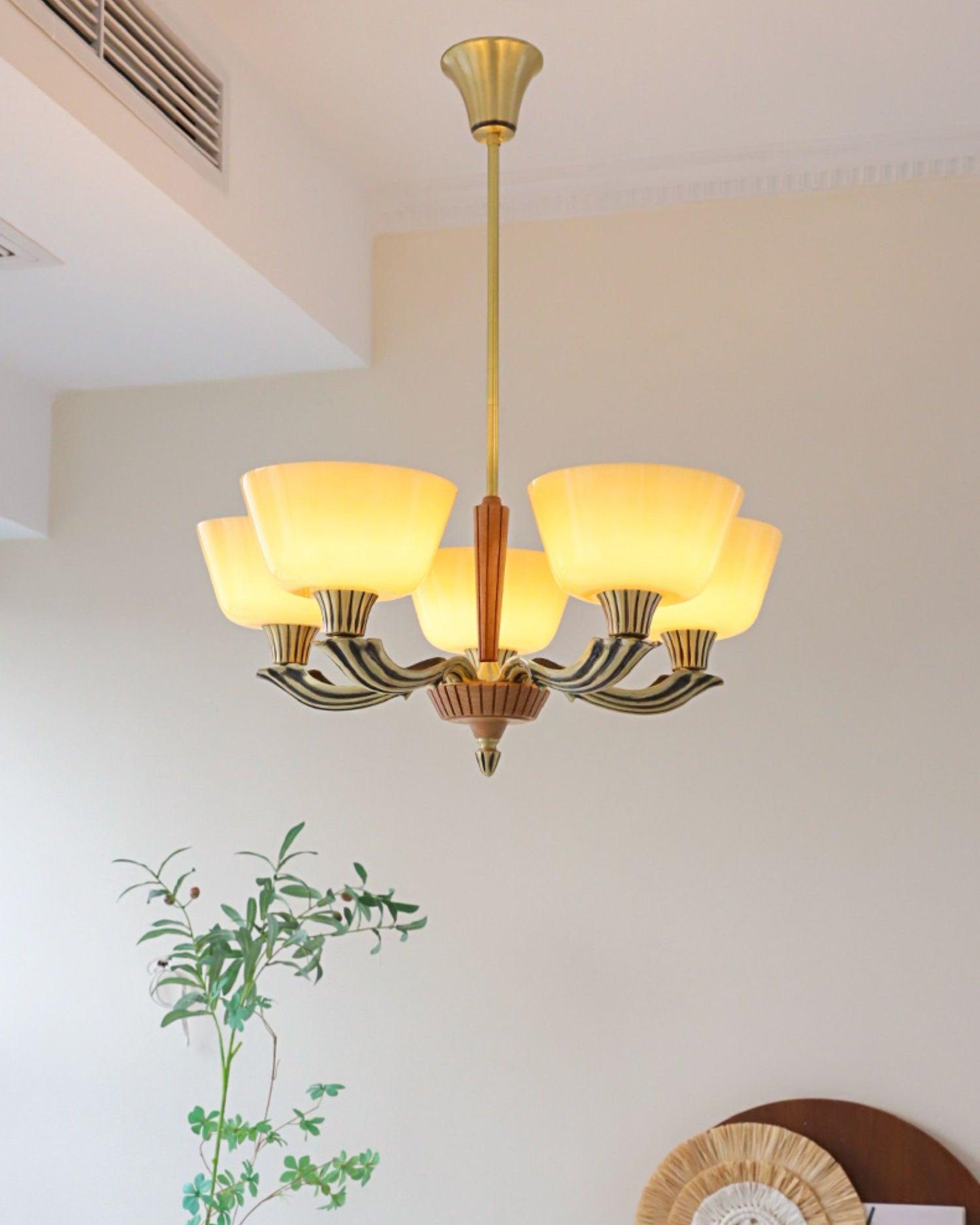 Rolvin Chandelier Flared Shade Vintage-Neutral Decor