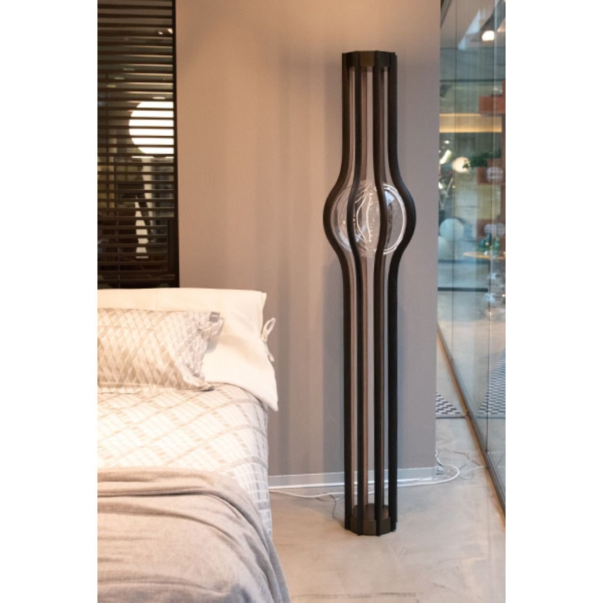 Vesper Floor Lamp