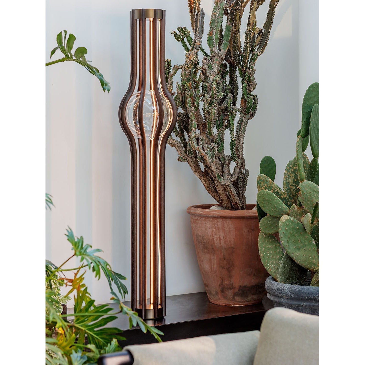 Vesper Floor Lamp