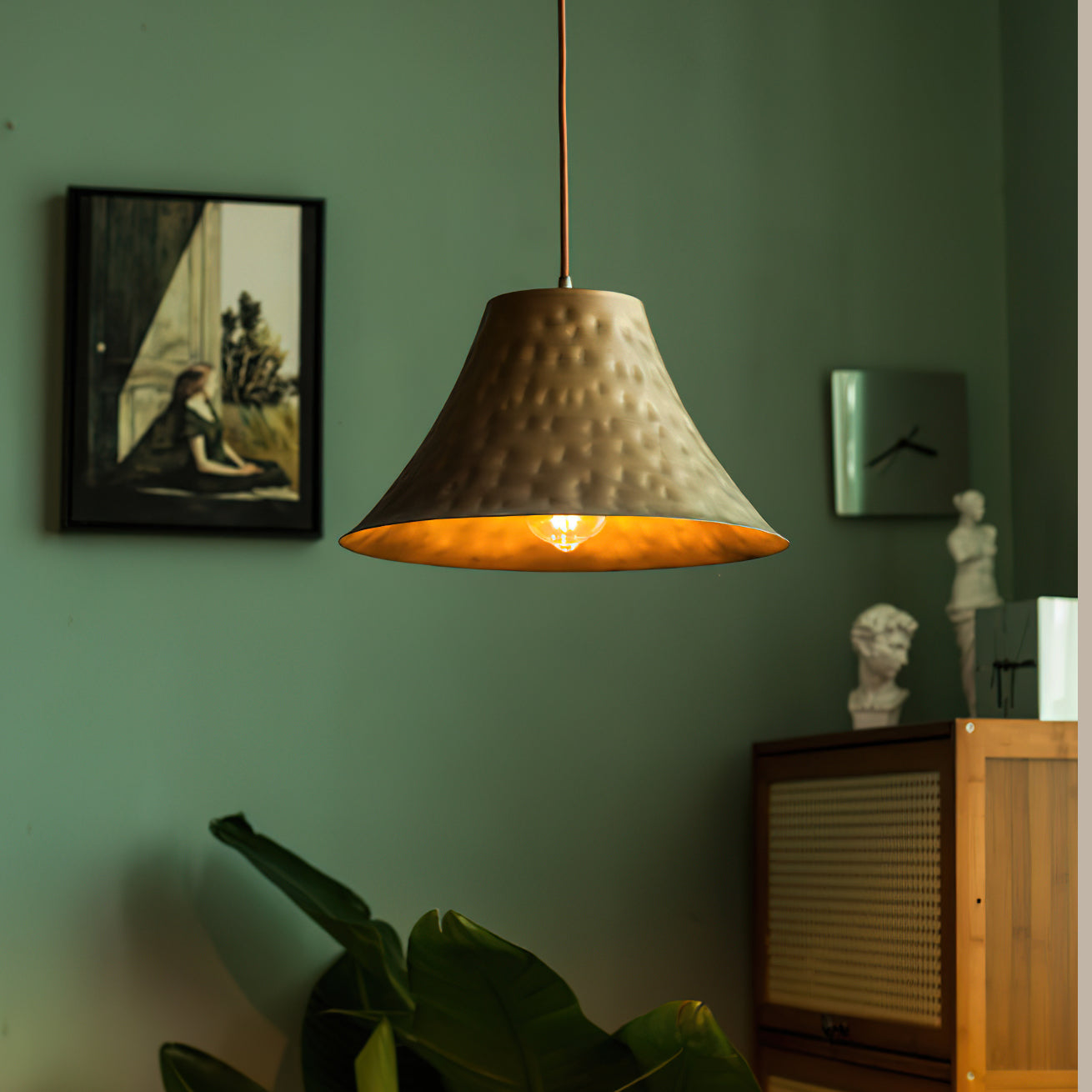 Hammer Pendant Light