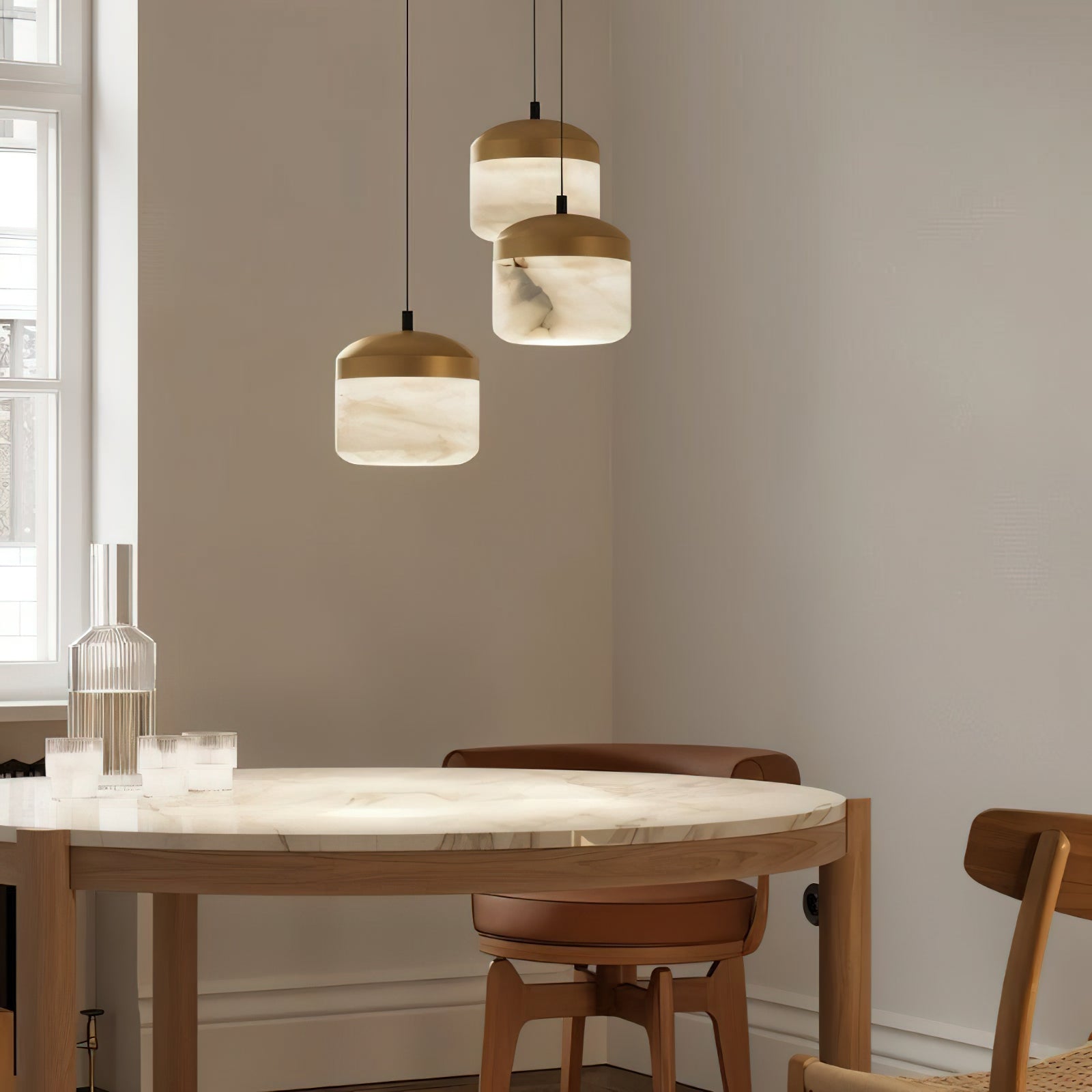 Asta pendant lamp shown with a black finish.