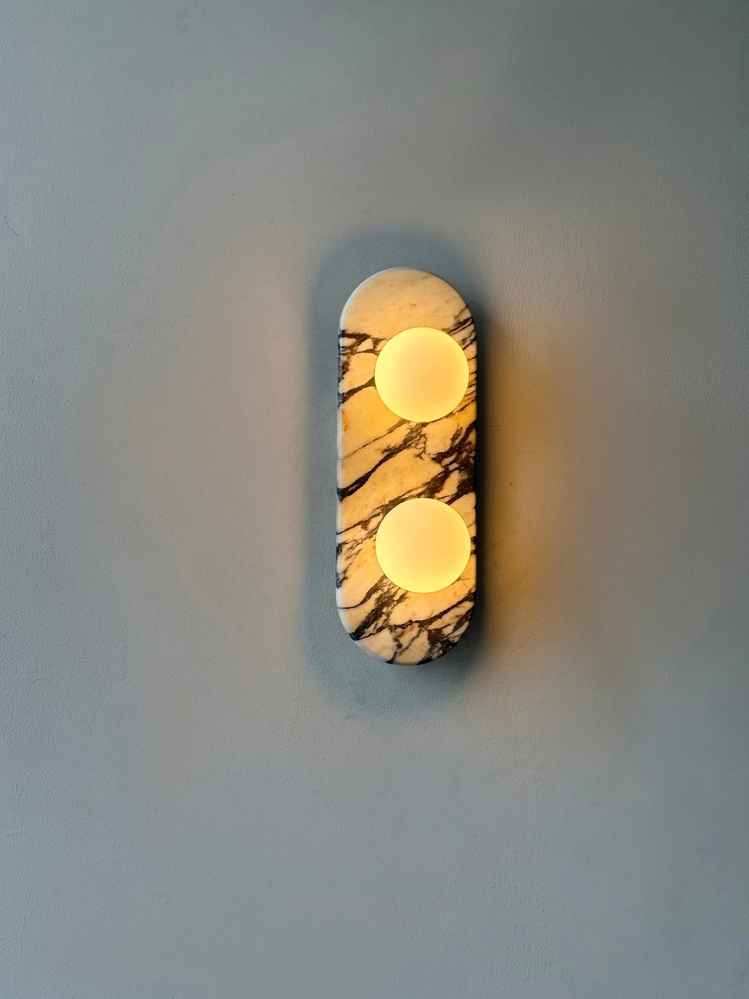 Dunoir Elegance Unique Glass Marble Wall Lamp-Neutral Decor