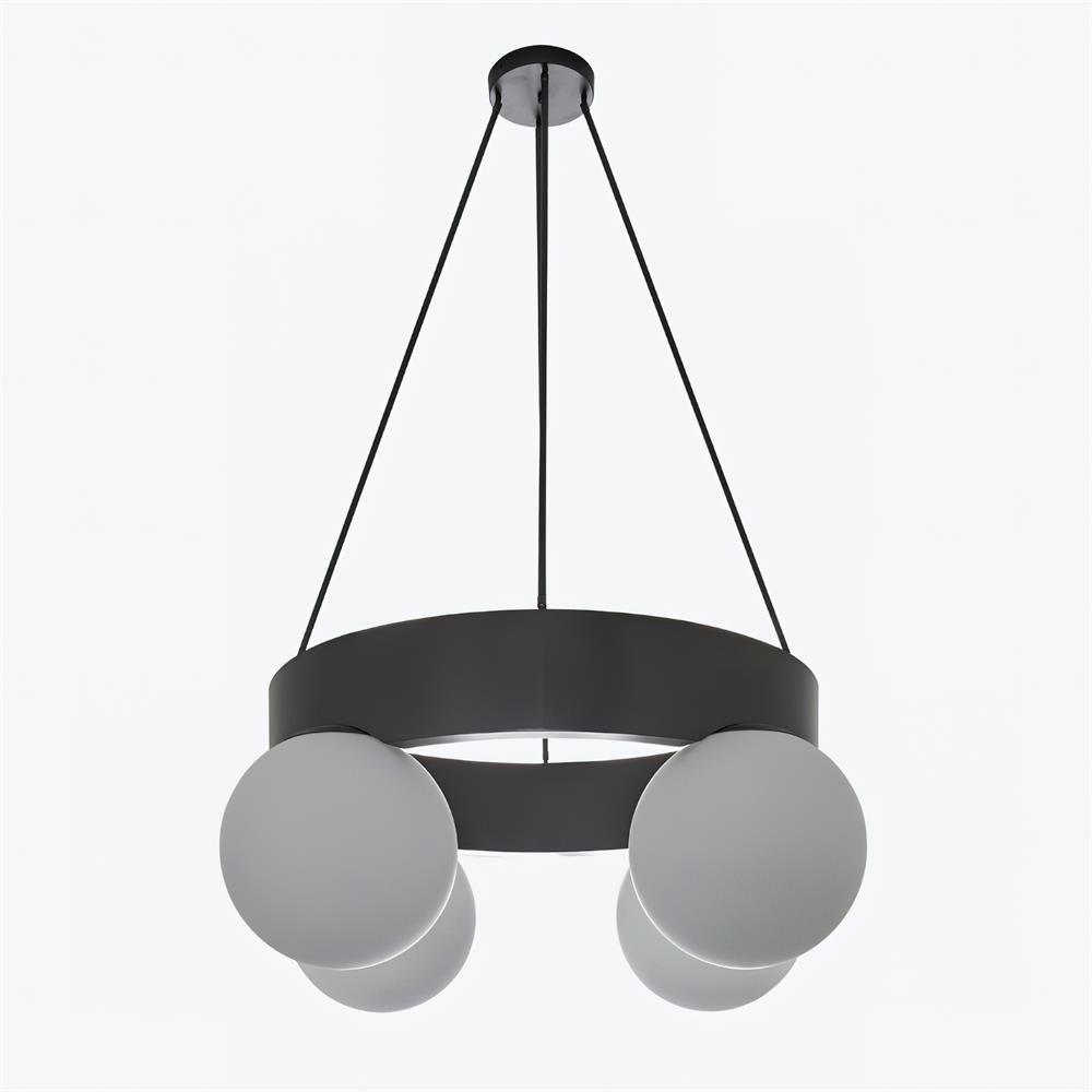 Riotas Chandelier