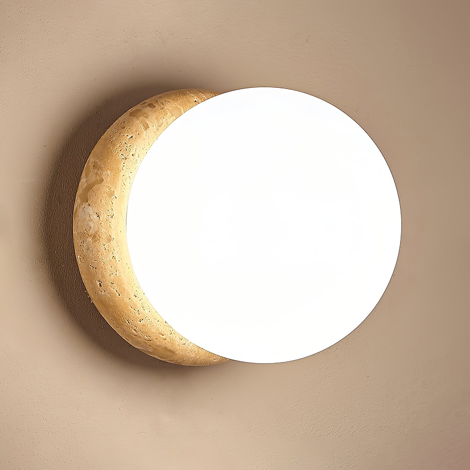 Blikuvys Modern Minimalist Travertine Glass Wall Lamp