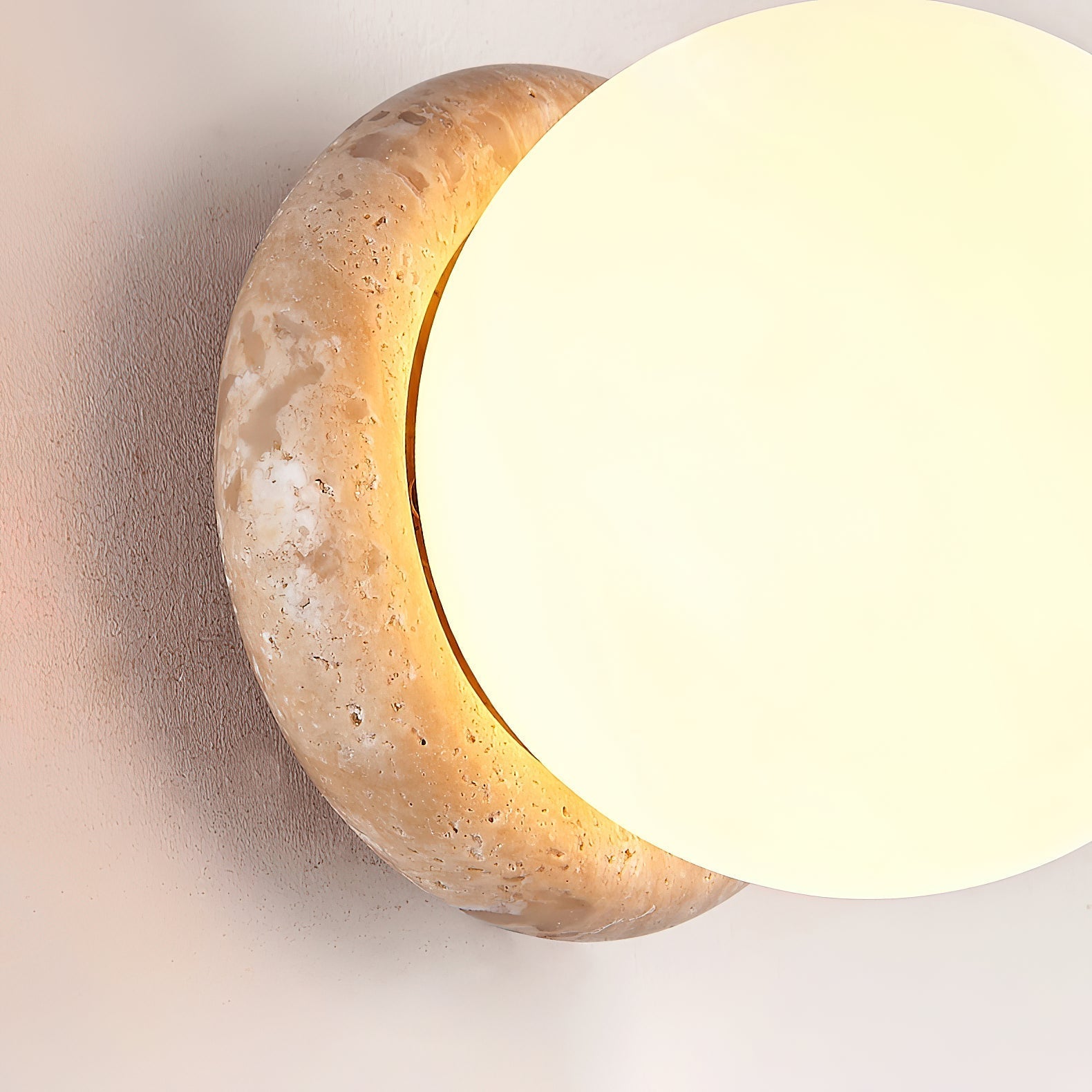 Blikuvys Modern Minimalist Travertine Glass Wall Lamp