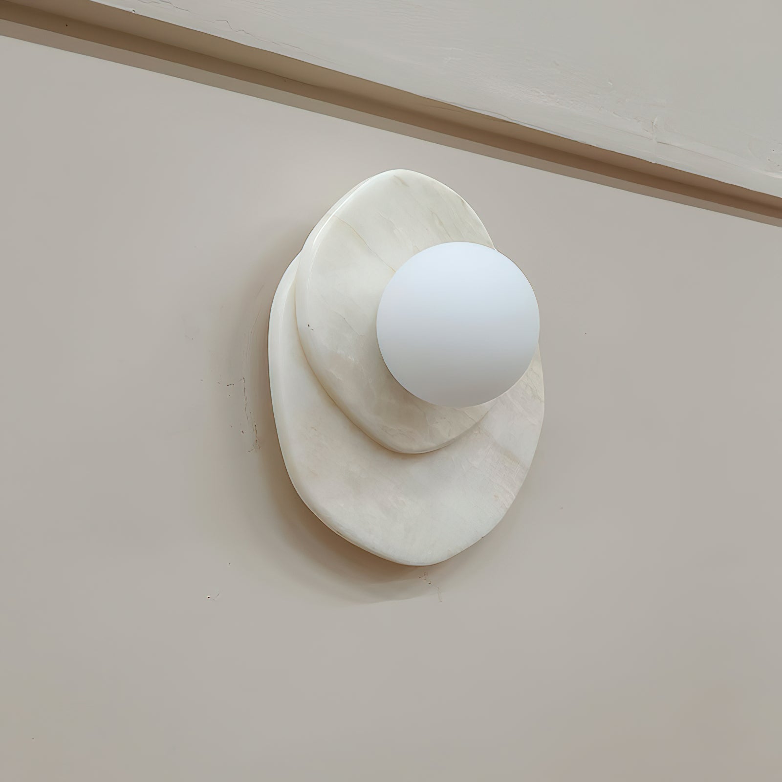 Alorarae Organic Alabaster Wall Light-Neutral Decor