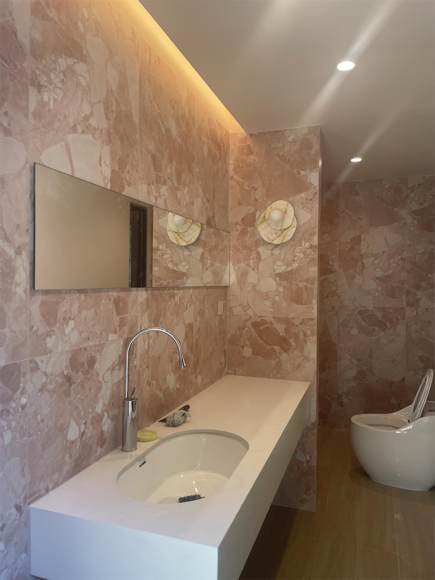 Alorarae Organic Alabaster Wall Light-Neutral Decor