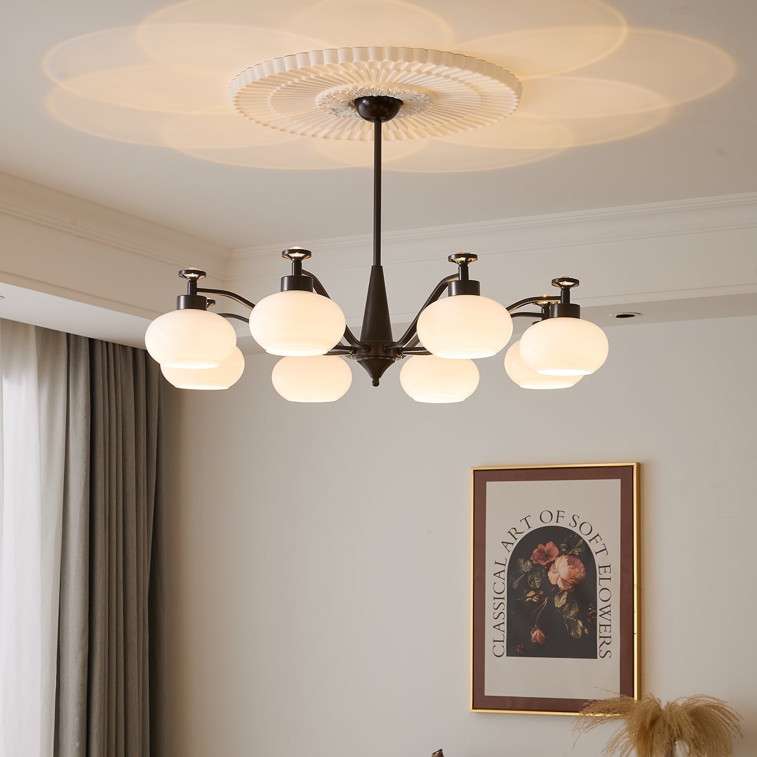 Althaen Elegance Vintage Glass Chandelier-Neutral Decor