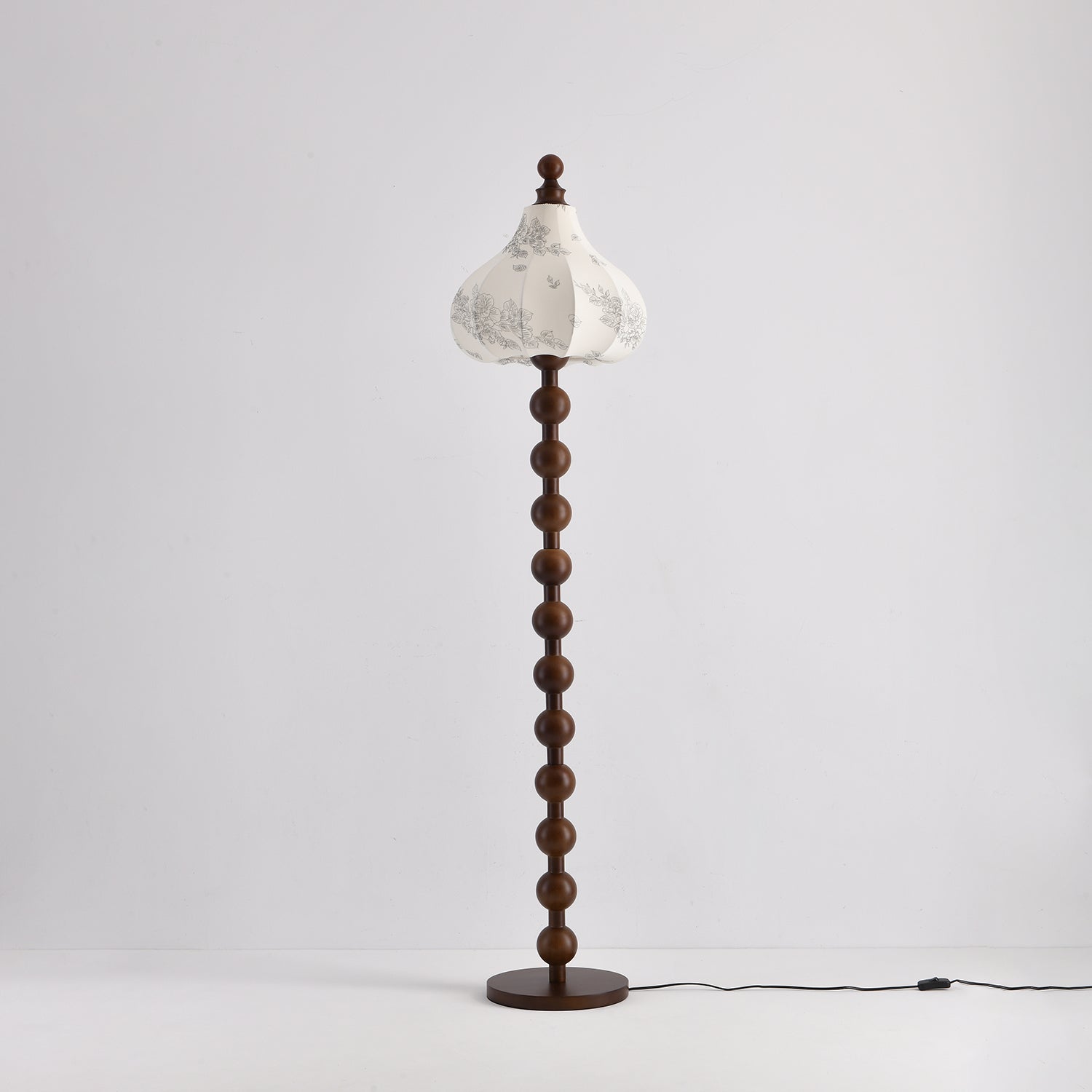 Ezra Modern Floor Lamp-Neutral Decor