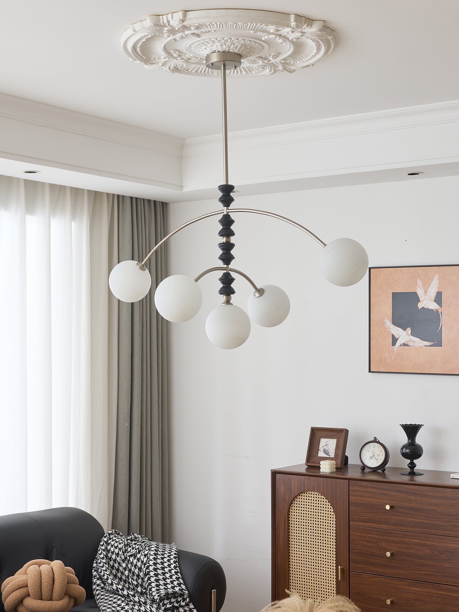 Cucarara Traditional Nordic Art Arc Wood Chandelier-Neutral Decor