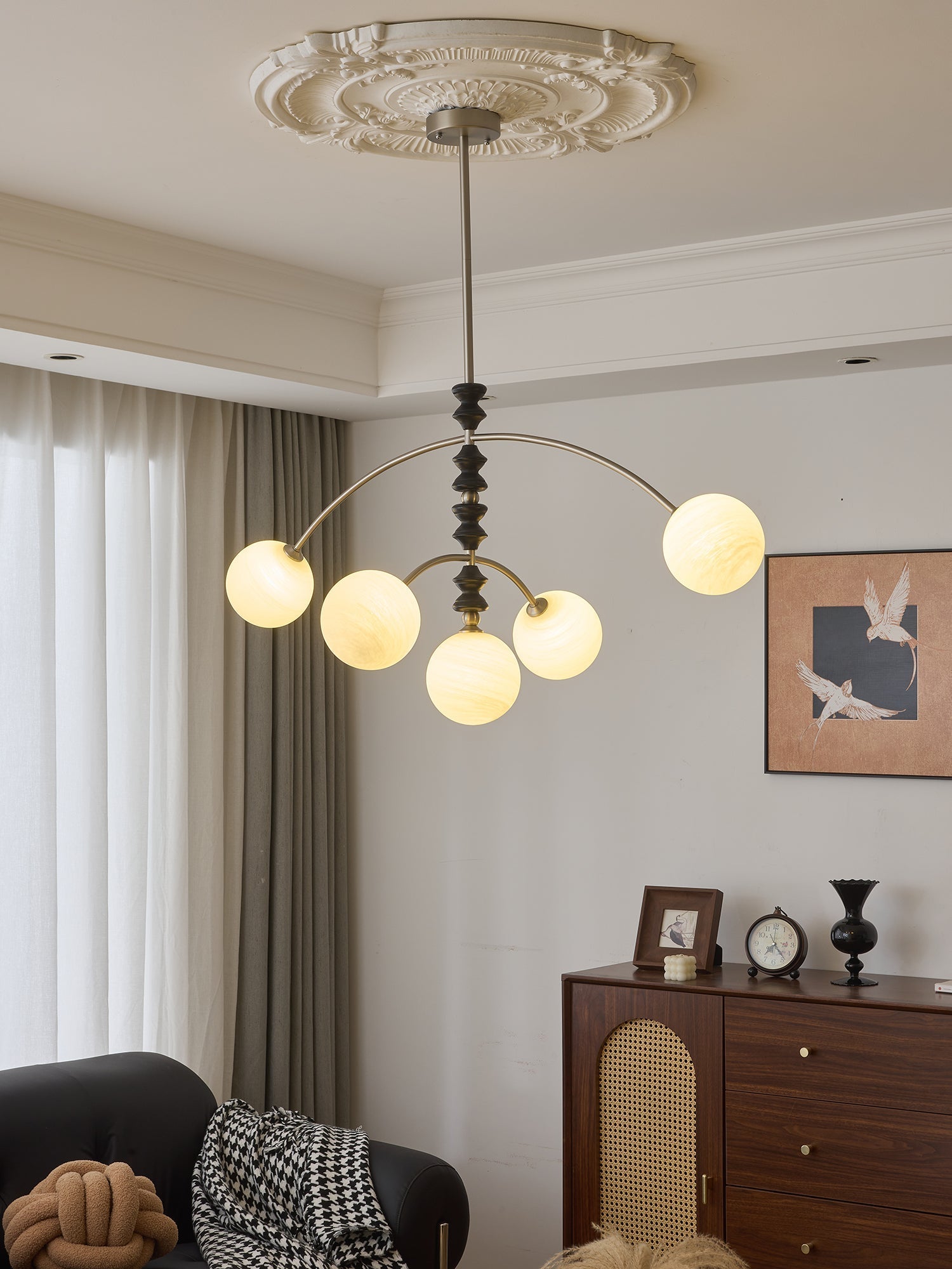 Cucarara Traditional Nordic Art Arc Wood Chandelier-Neutral Decor