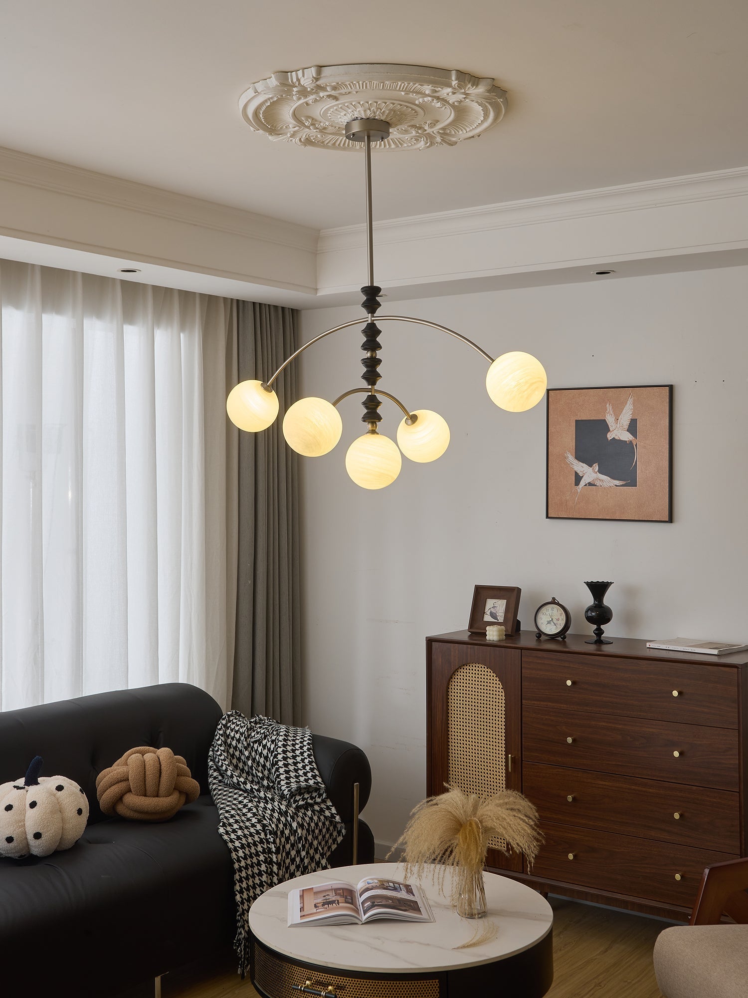 Cucarara Traditional Nordic Art Arc Wood Chandelier-Neutral Decor