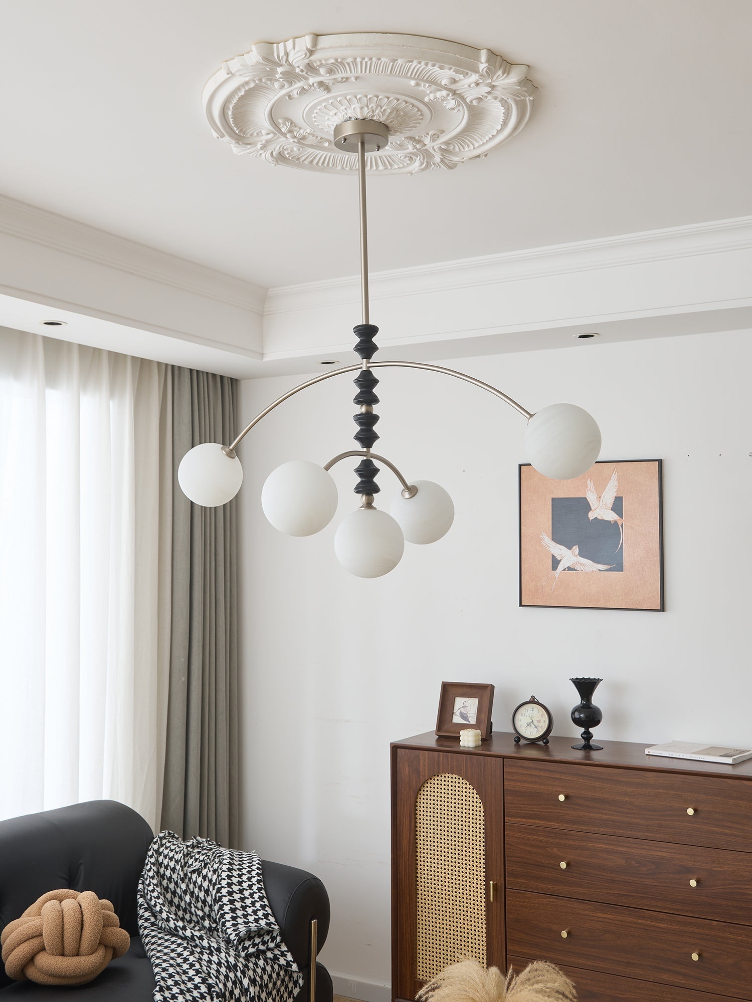 Cucarara Traditional Nordic Art Arc Wood Chandelier-Neutral Decor