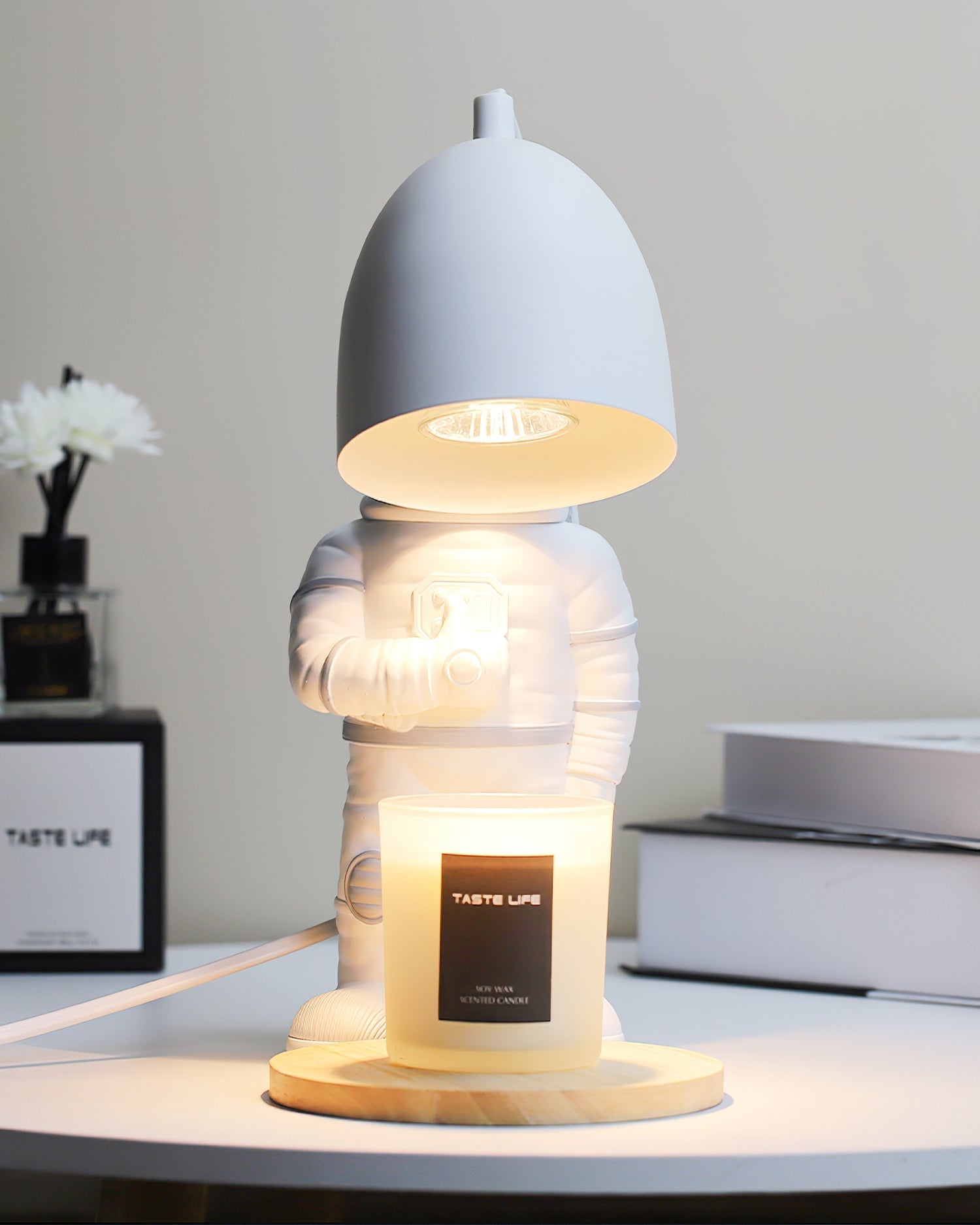 Elian Table Lamp