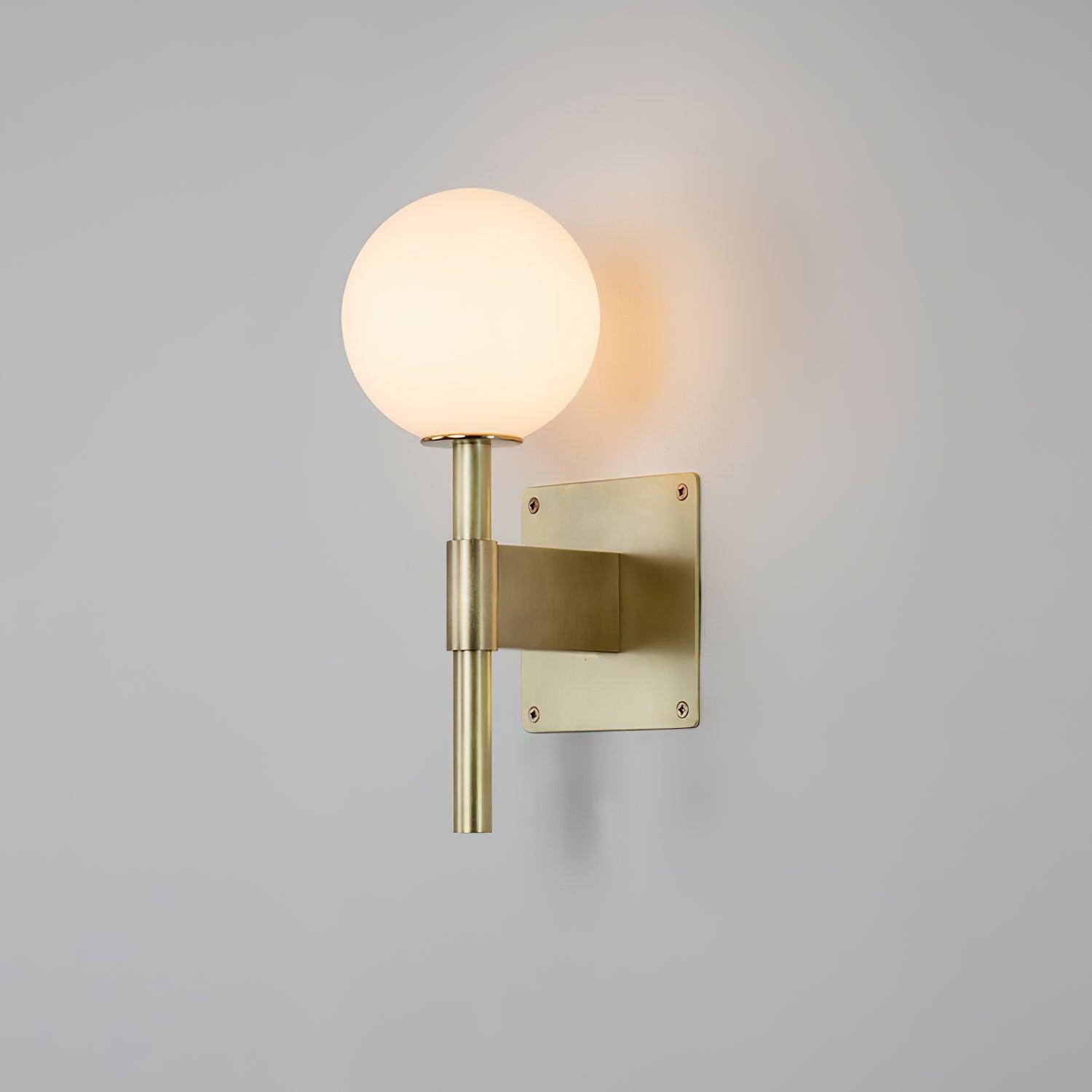 Lila Wall Lamp